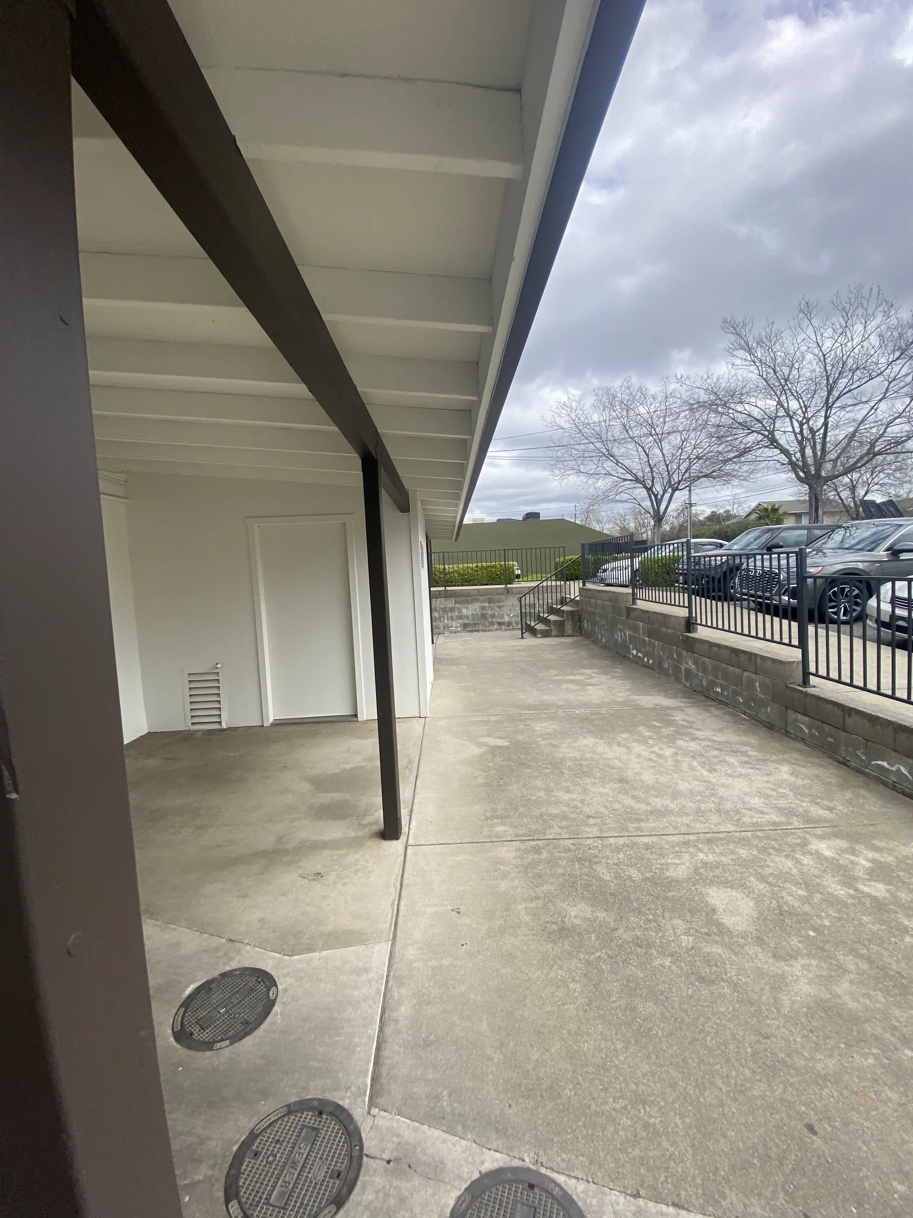 Rocklin Laundry - Image 16