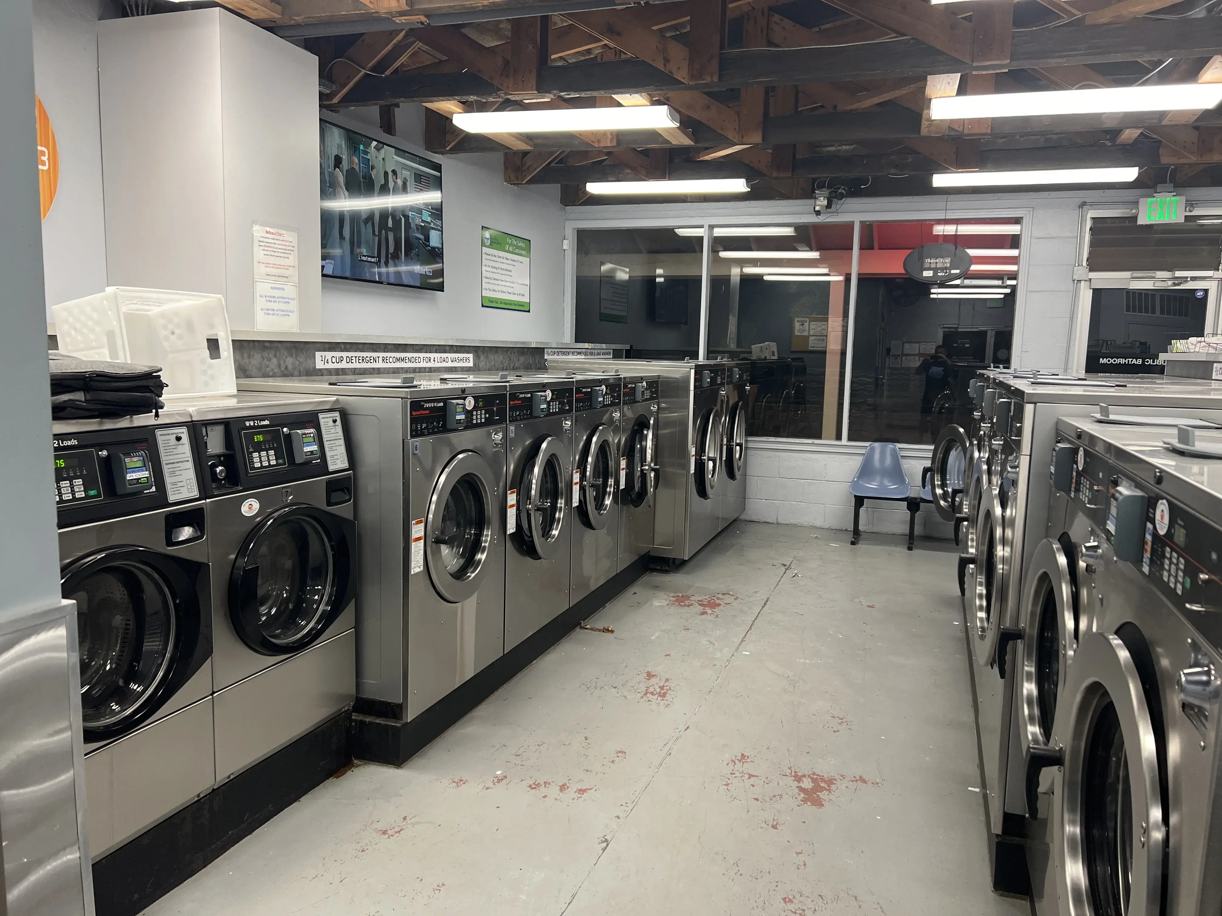 Rocklin Laundry - Image 4