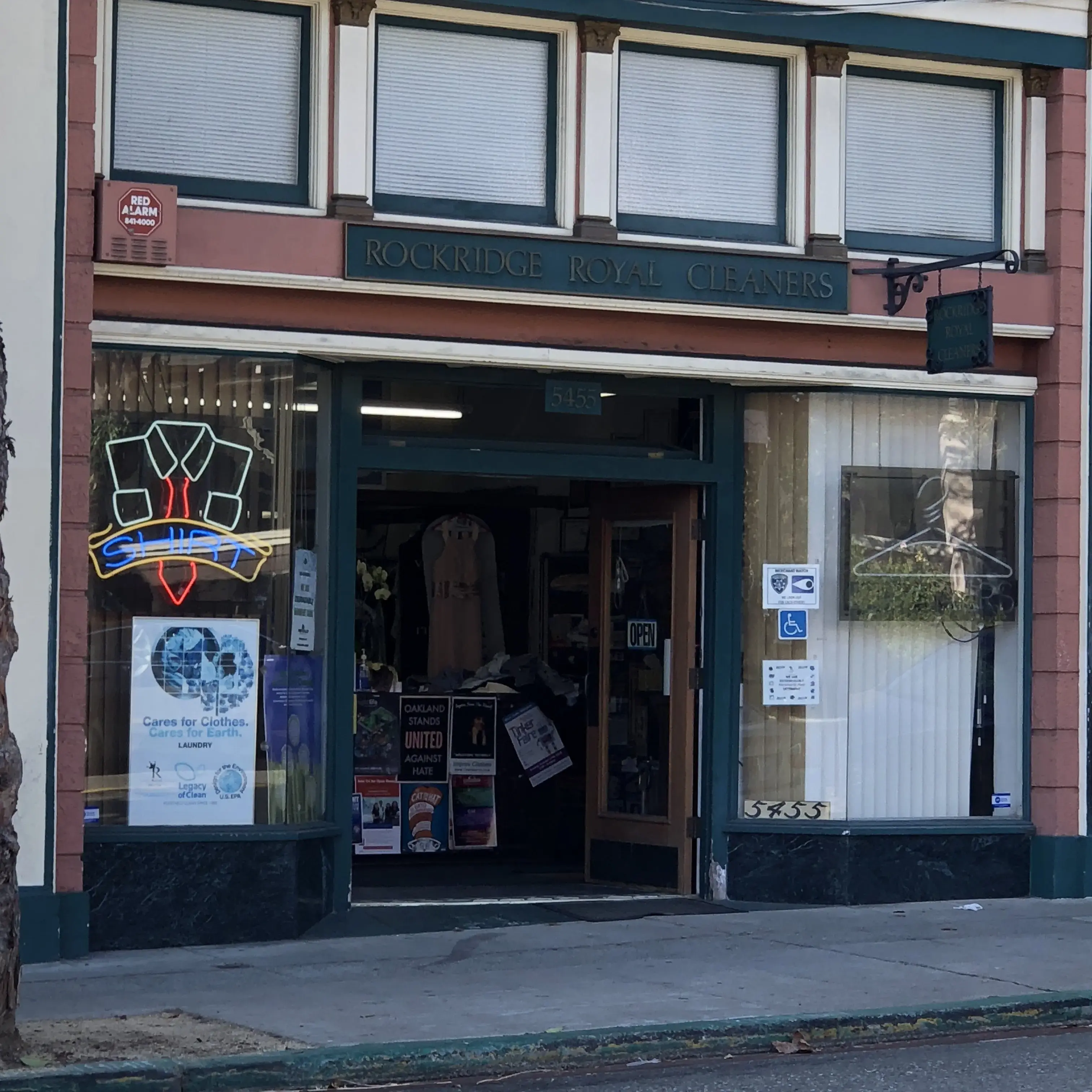 Rockridge Royal Cleaners thumbnail 18