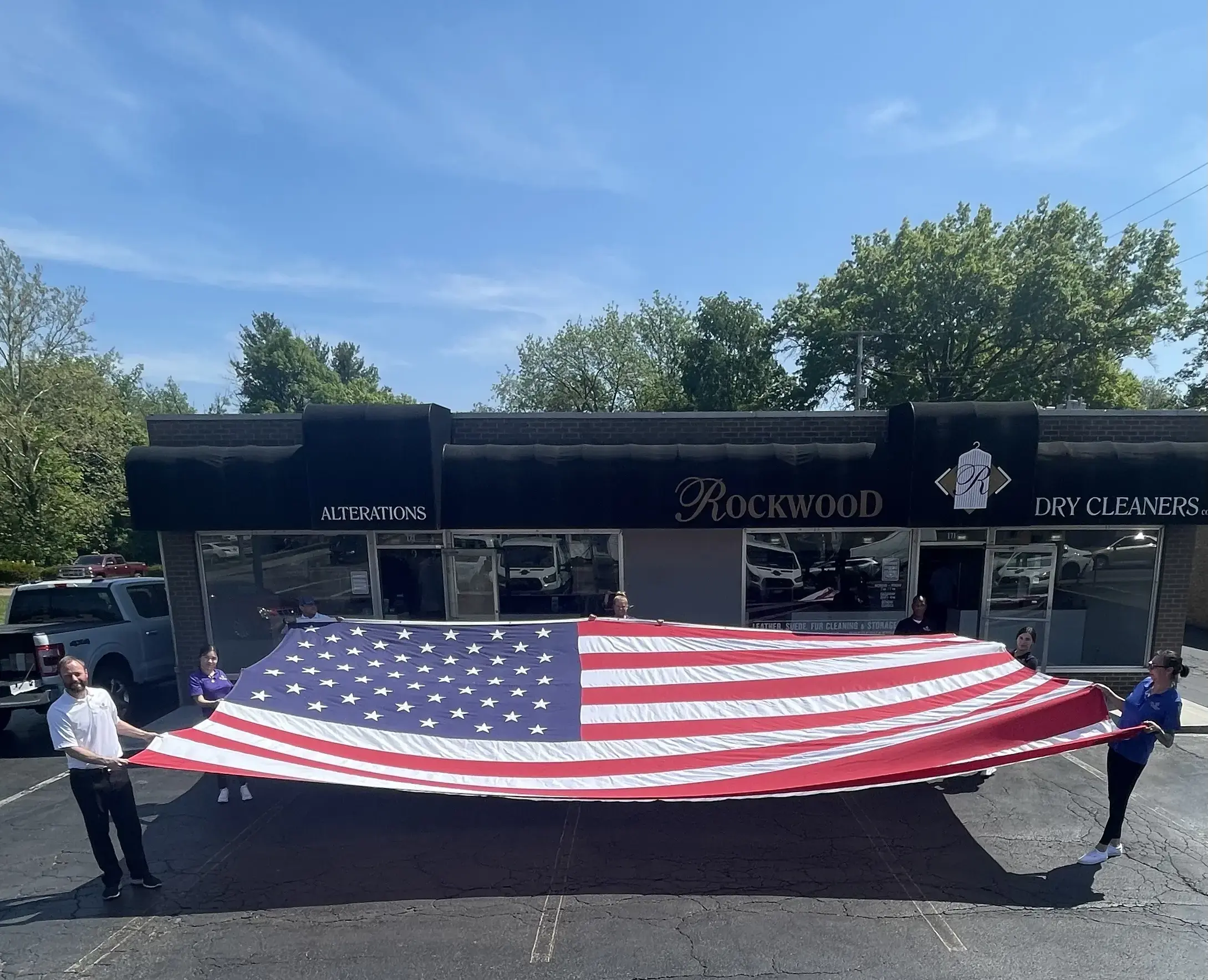 Rockwood Dry Cleaners - Image 13