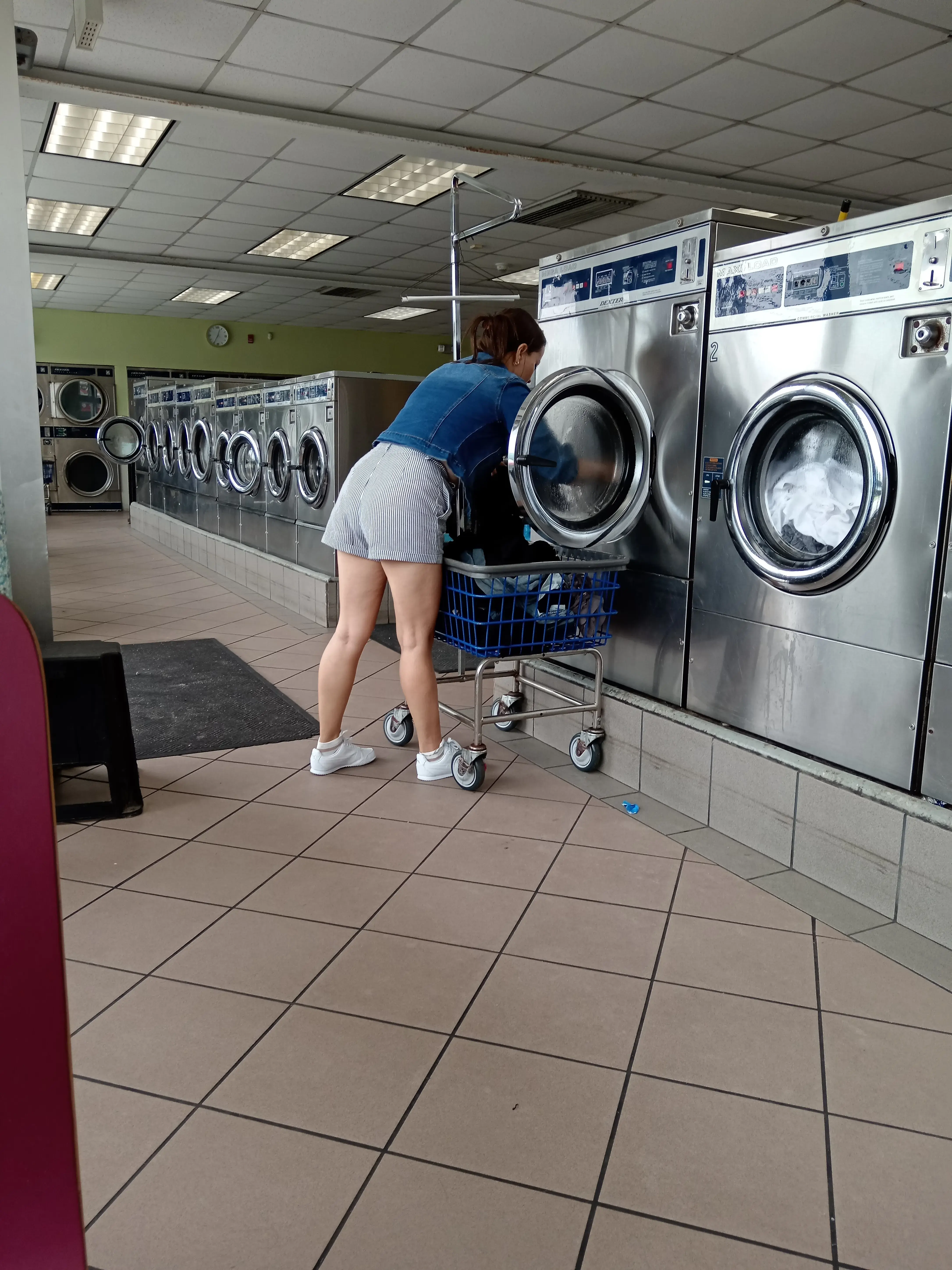 Rocky Point Laundromat thumbnail 1