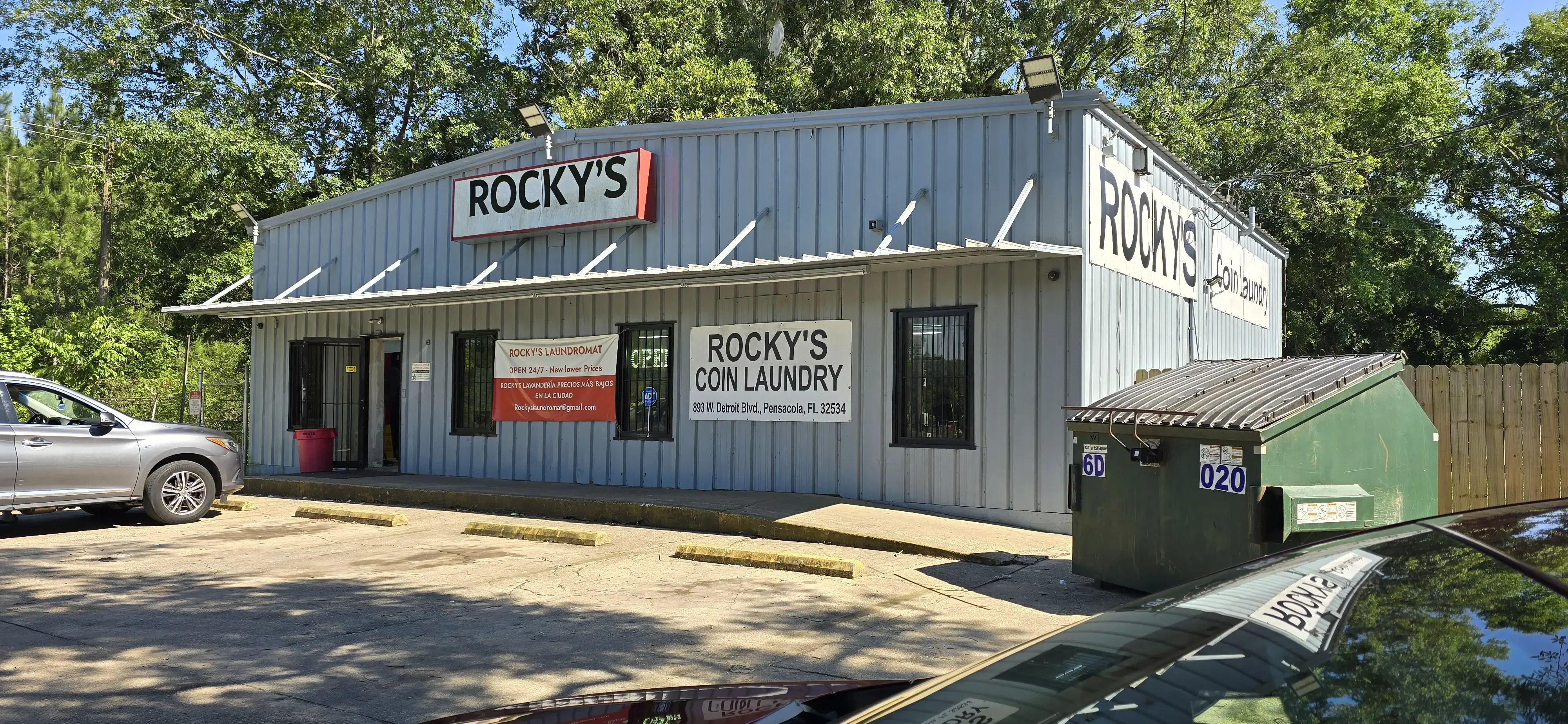 Rocky's Laundromat - Image 6