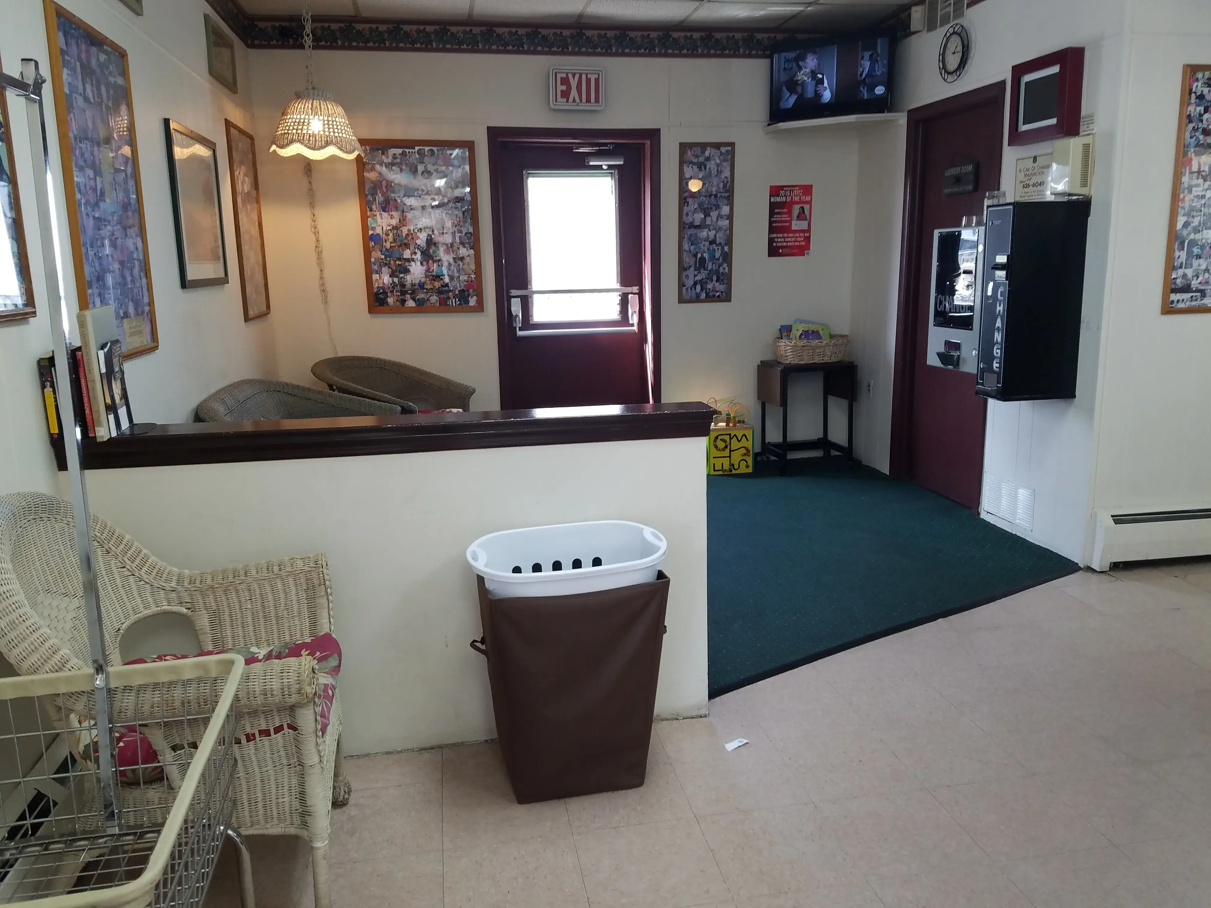Rodney Lane Laundromat - Image 5