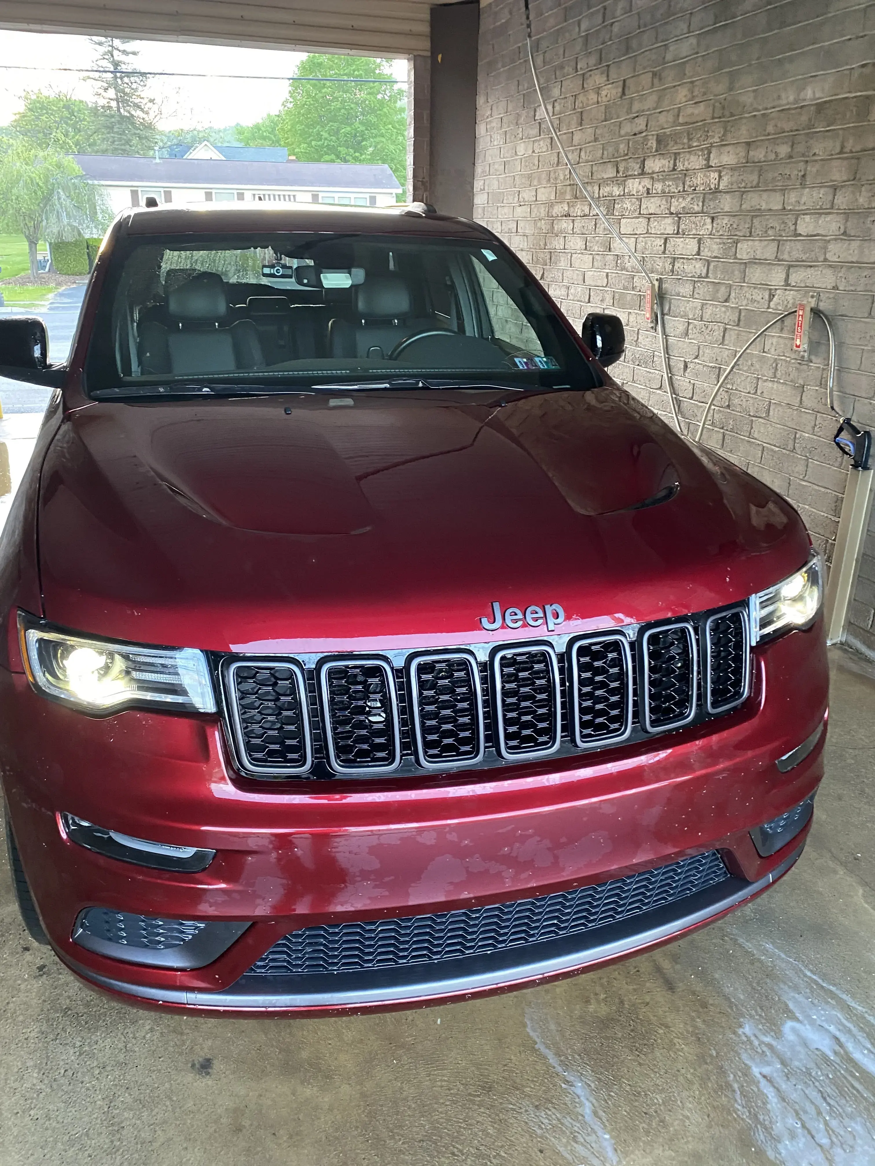 Ronald A. MaKenzie Car Wash & Laundromat - Image 4