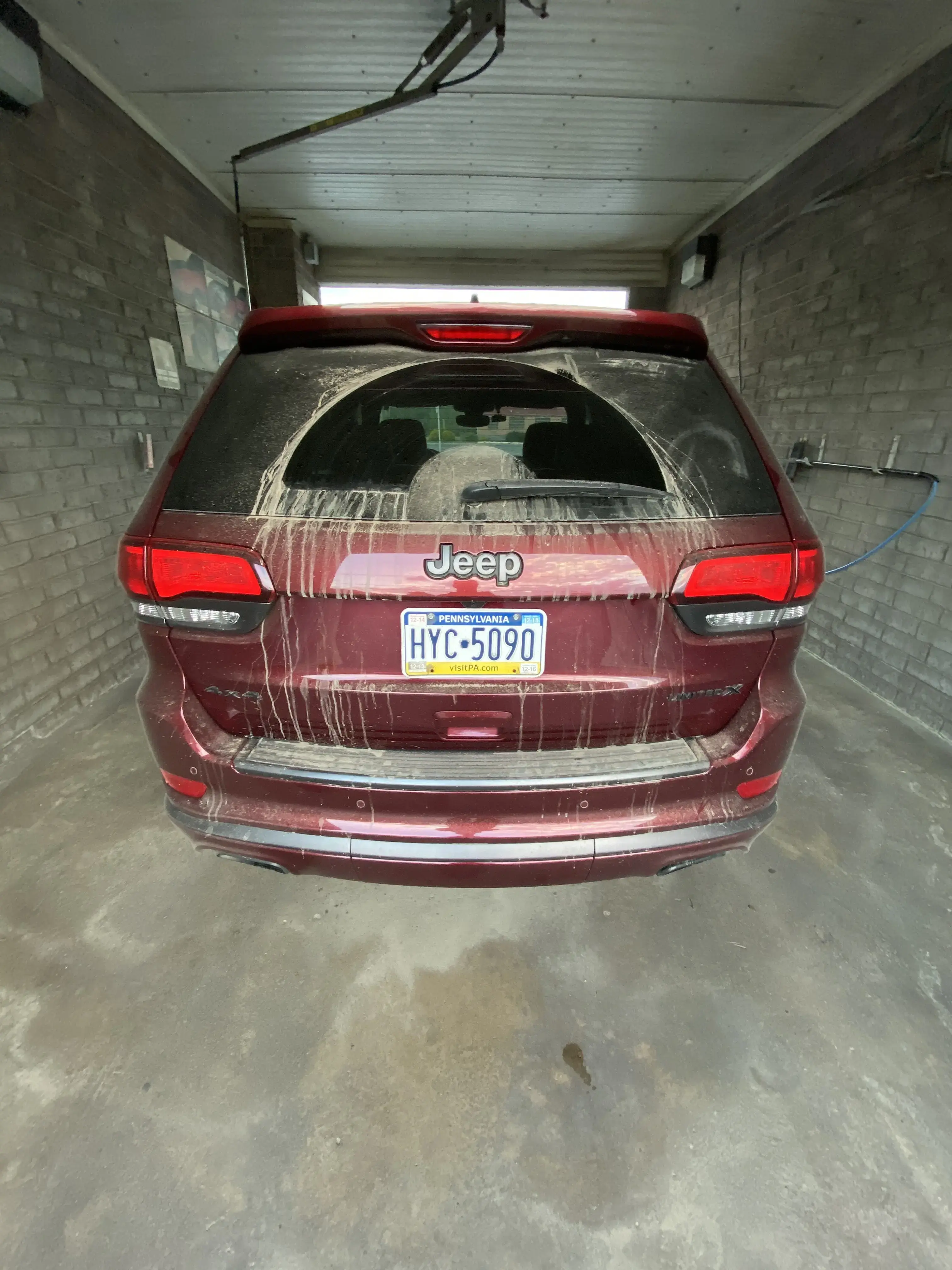 Ronald A. MaKenzie Car Wash & Laundromat thumbnail 1