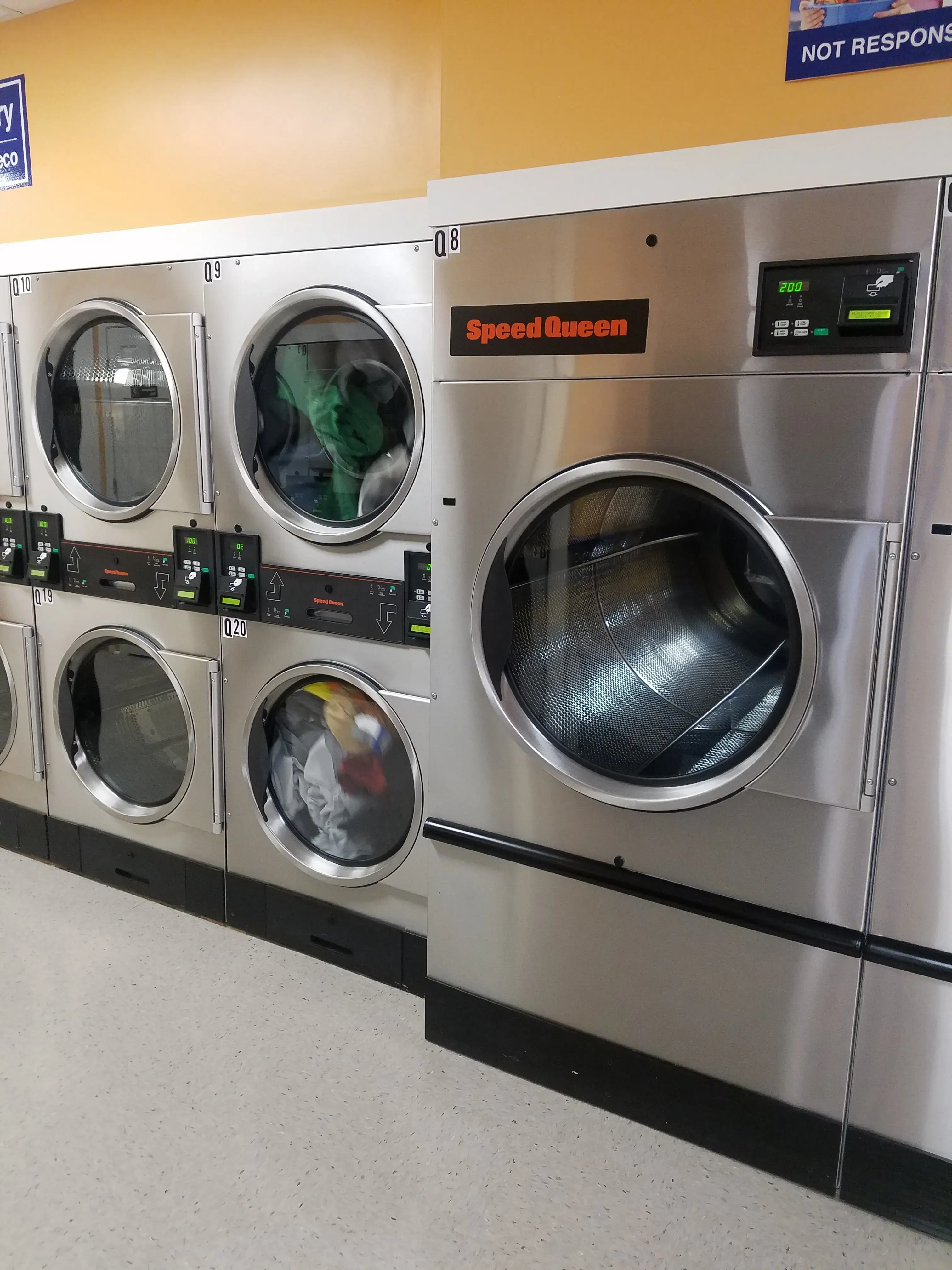 Ropa Laundry thumbnail 17