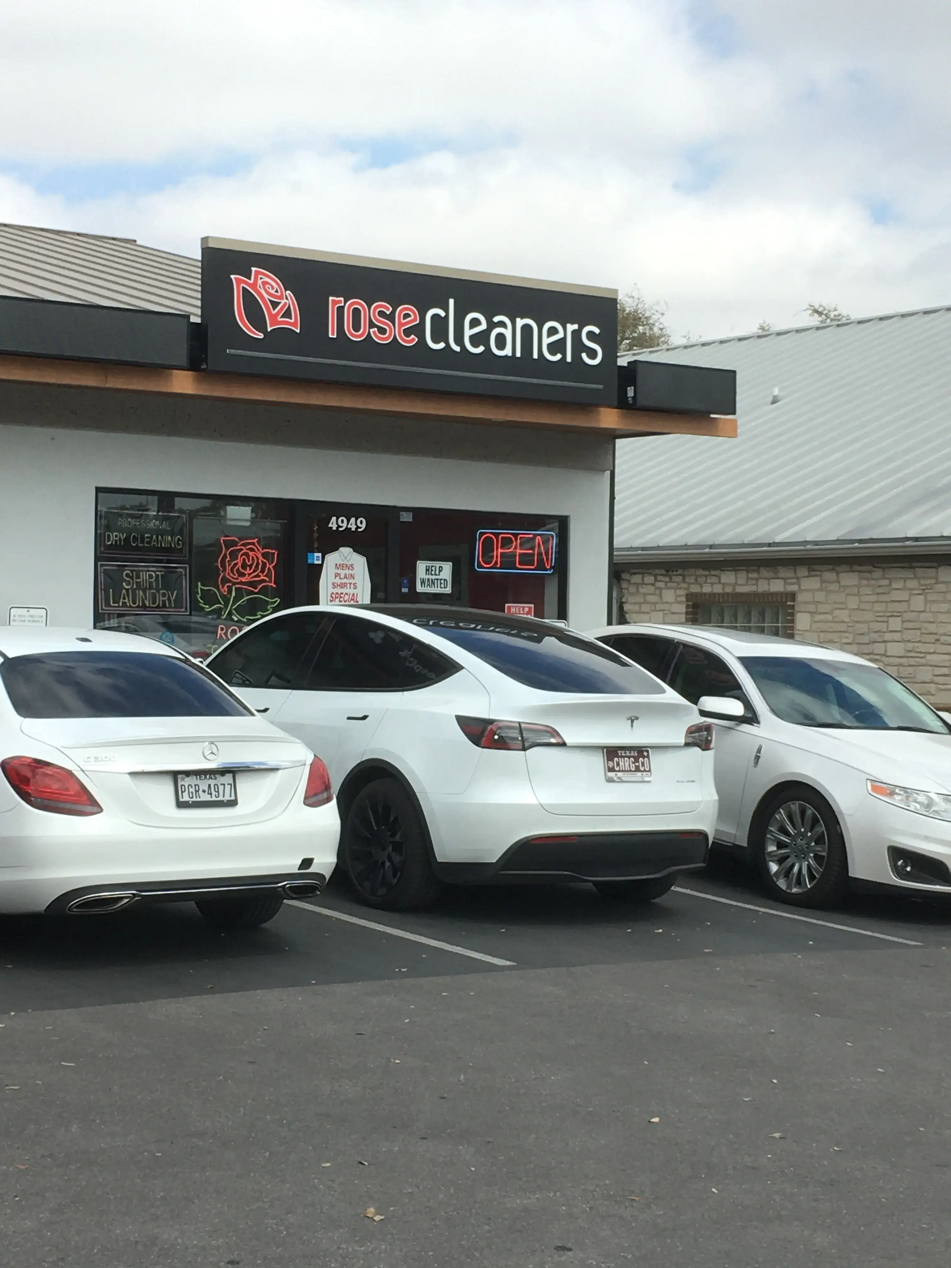 Rose Cleaners & Laundry - Image 7