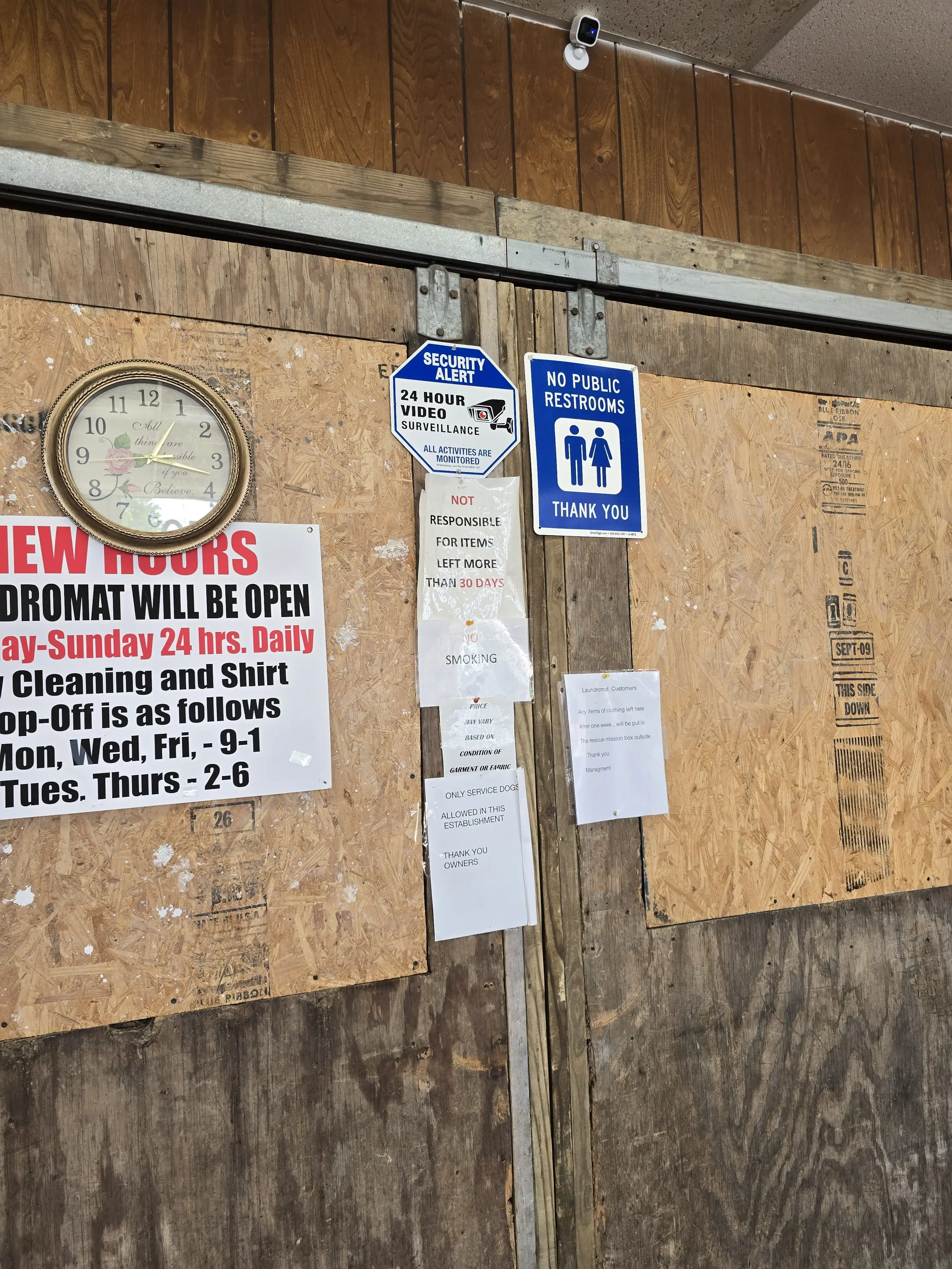 Rose Dry Cleaners & Laundromat - Image 5