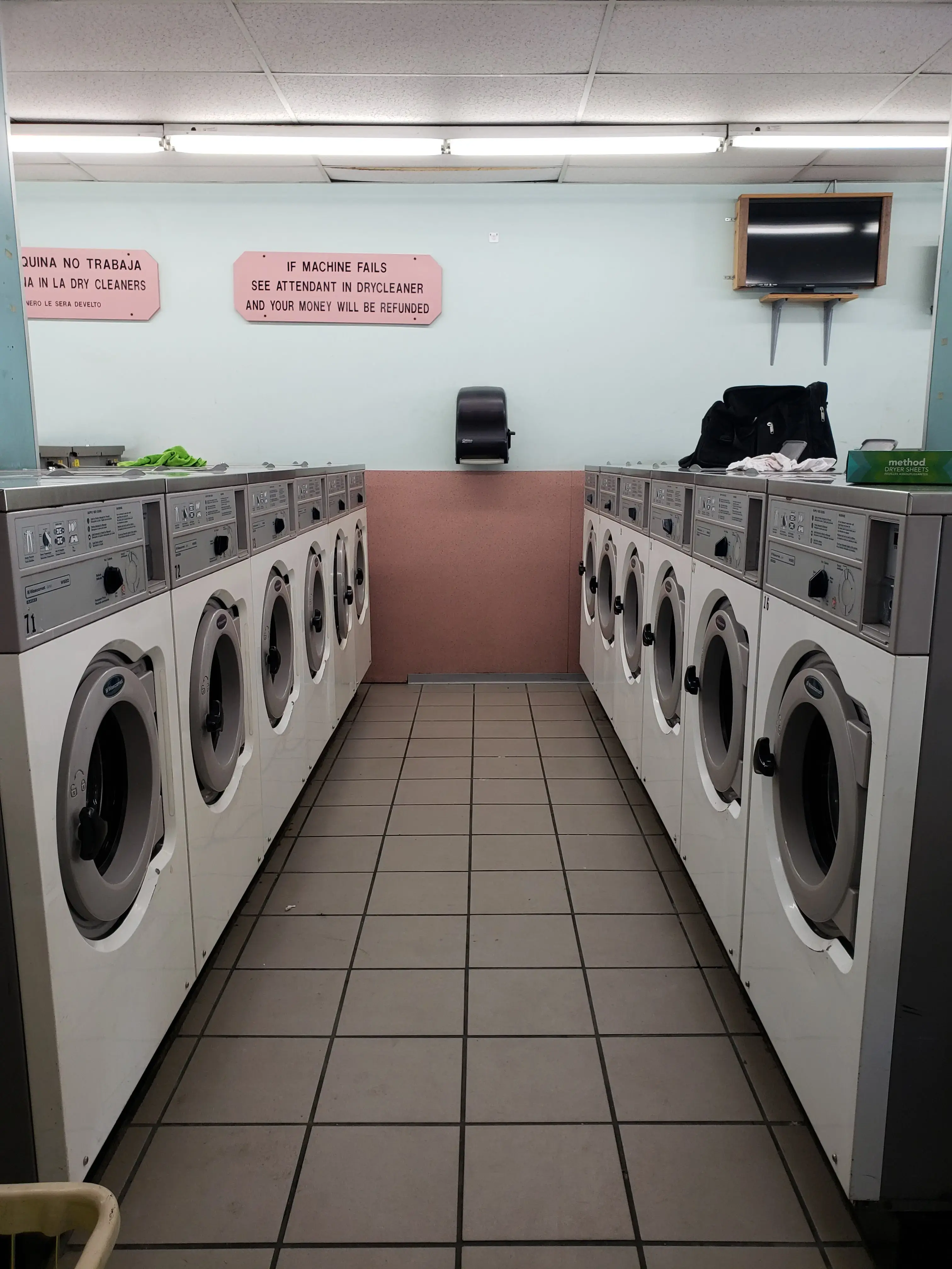 Rosebud Drycleaners & Launderette - Image 3