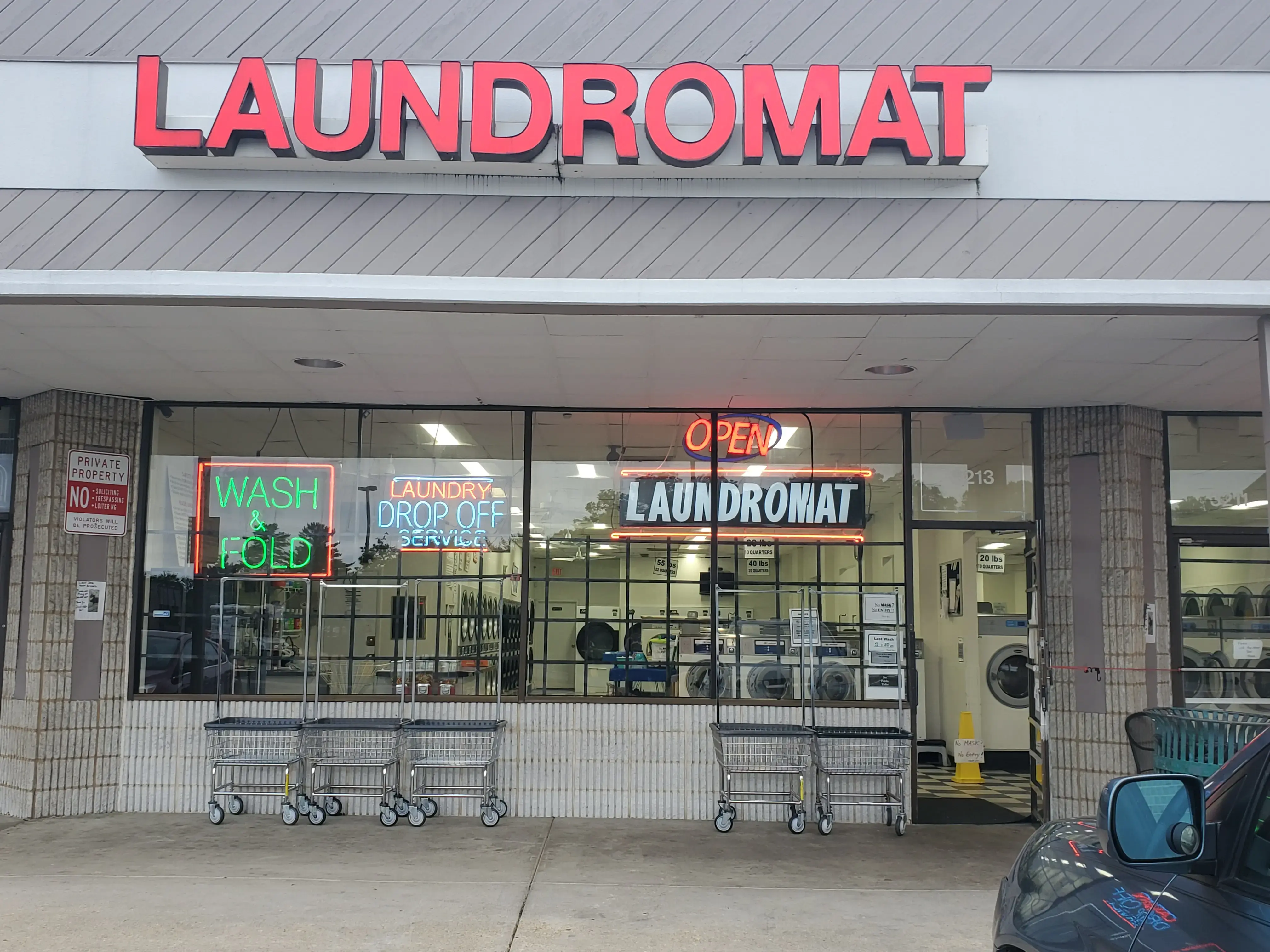Rosecroft Laundromat - Image 7