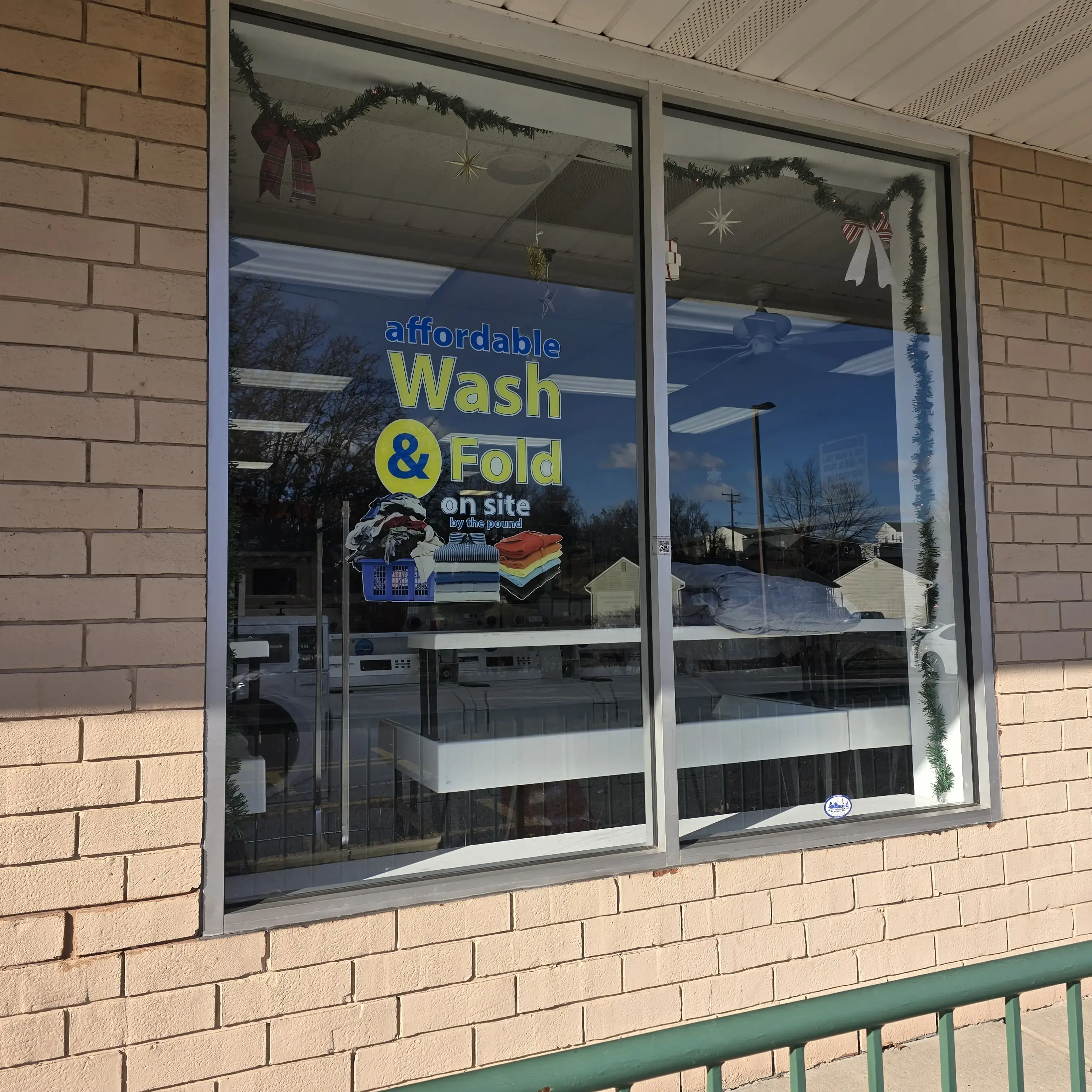 Rosedale laundromat - Image 15