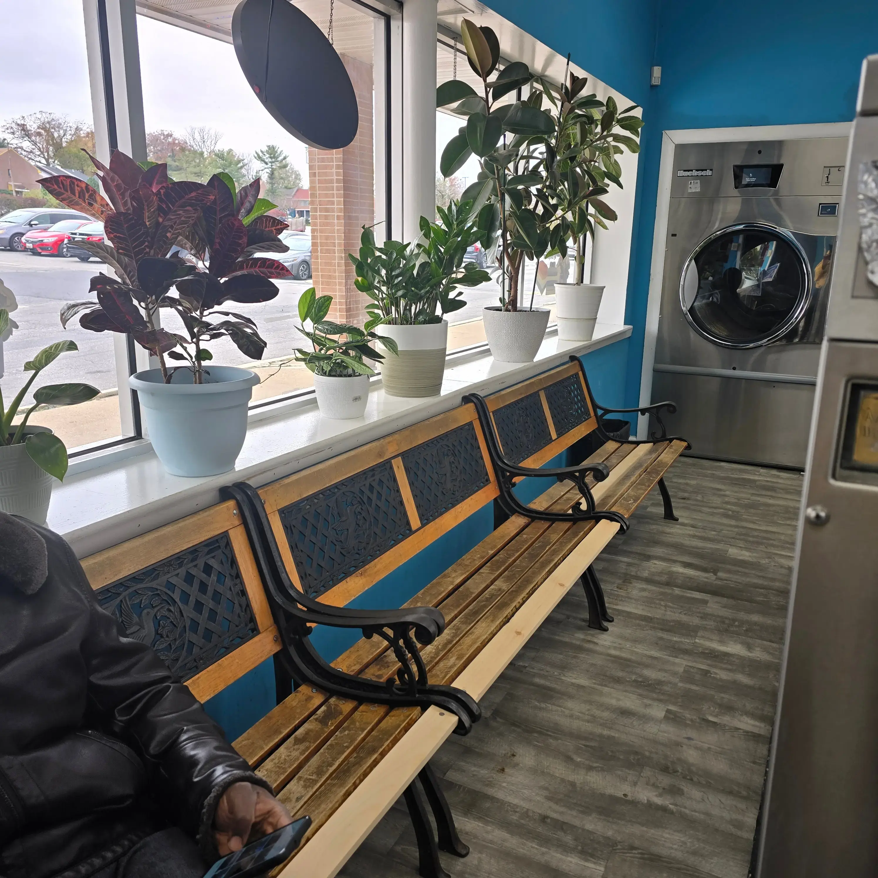 Rosedale laundromat - Image 7