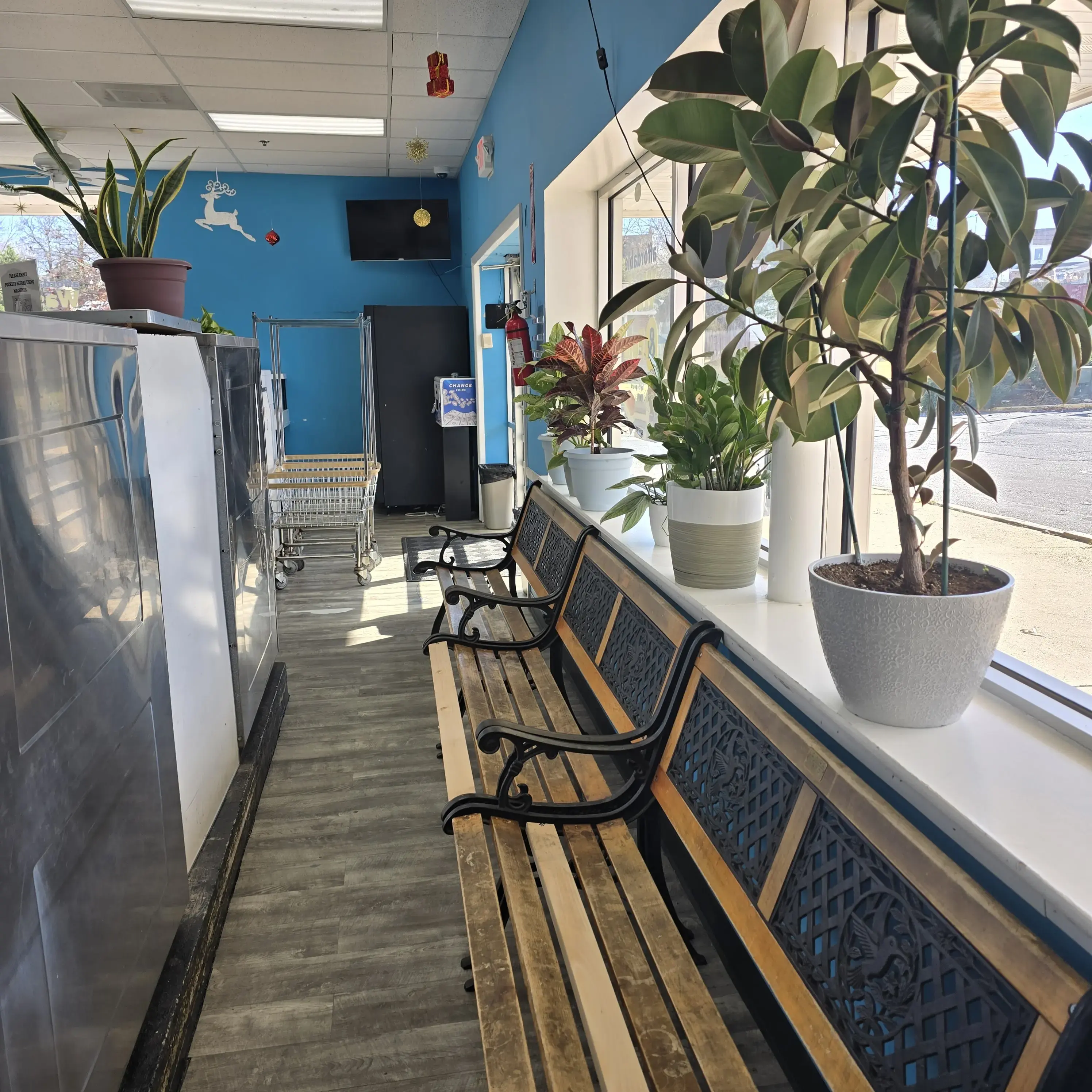 Rosedale laundromat - Image 3