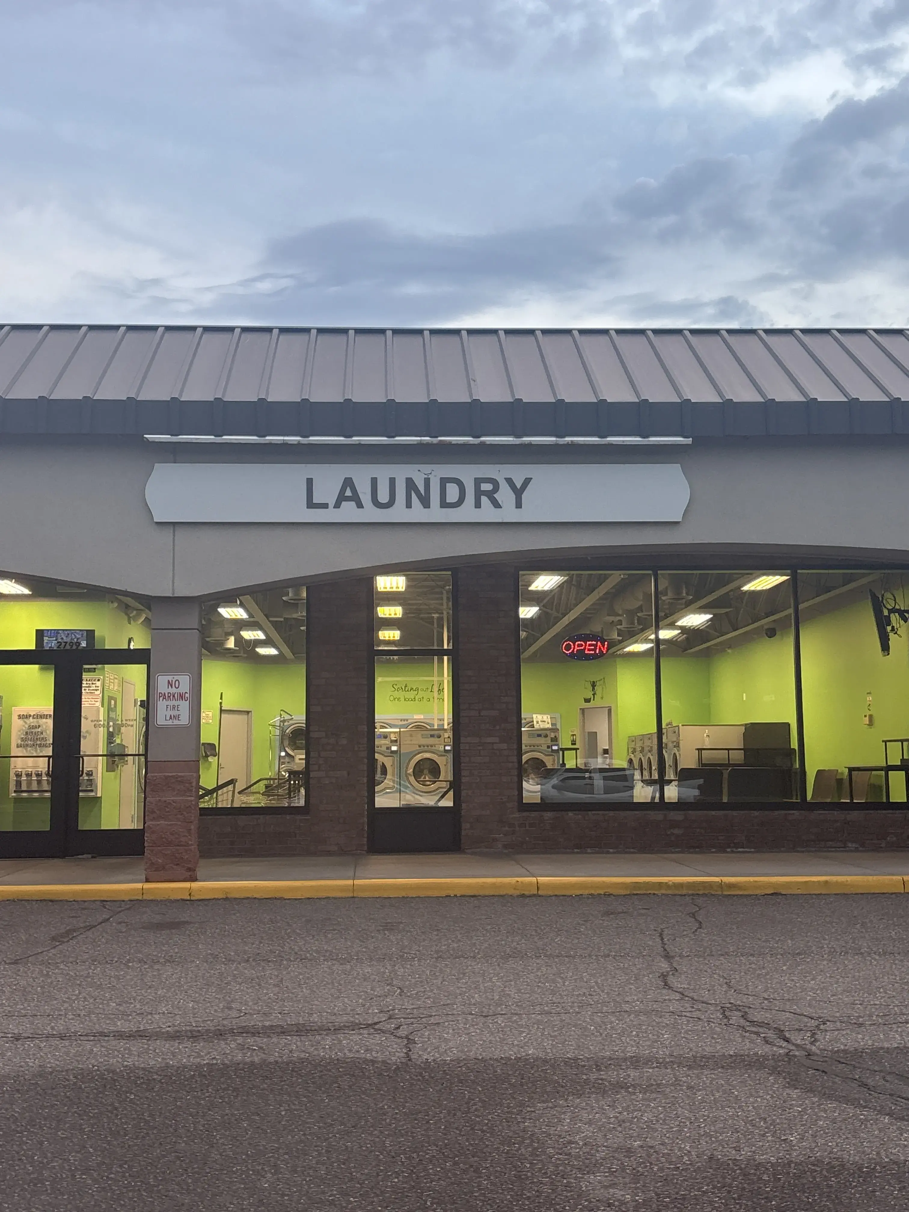 Roseville Laundry - Image 3