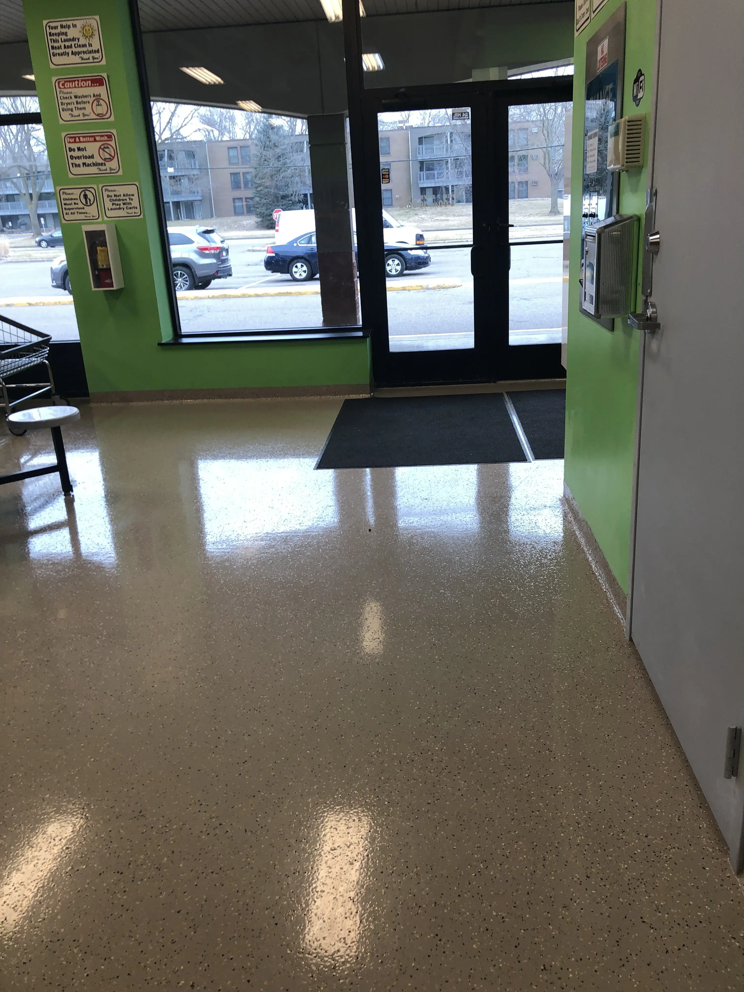 Roseville Laundry - Image 7