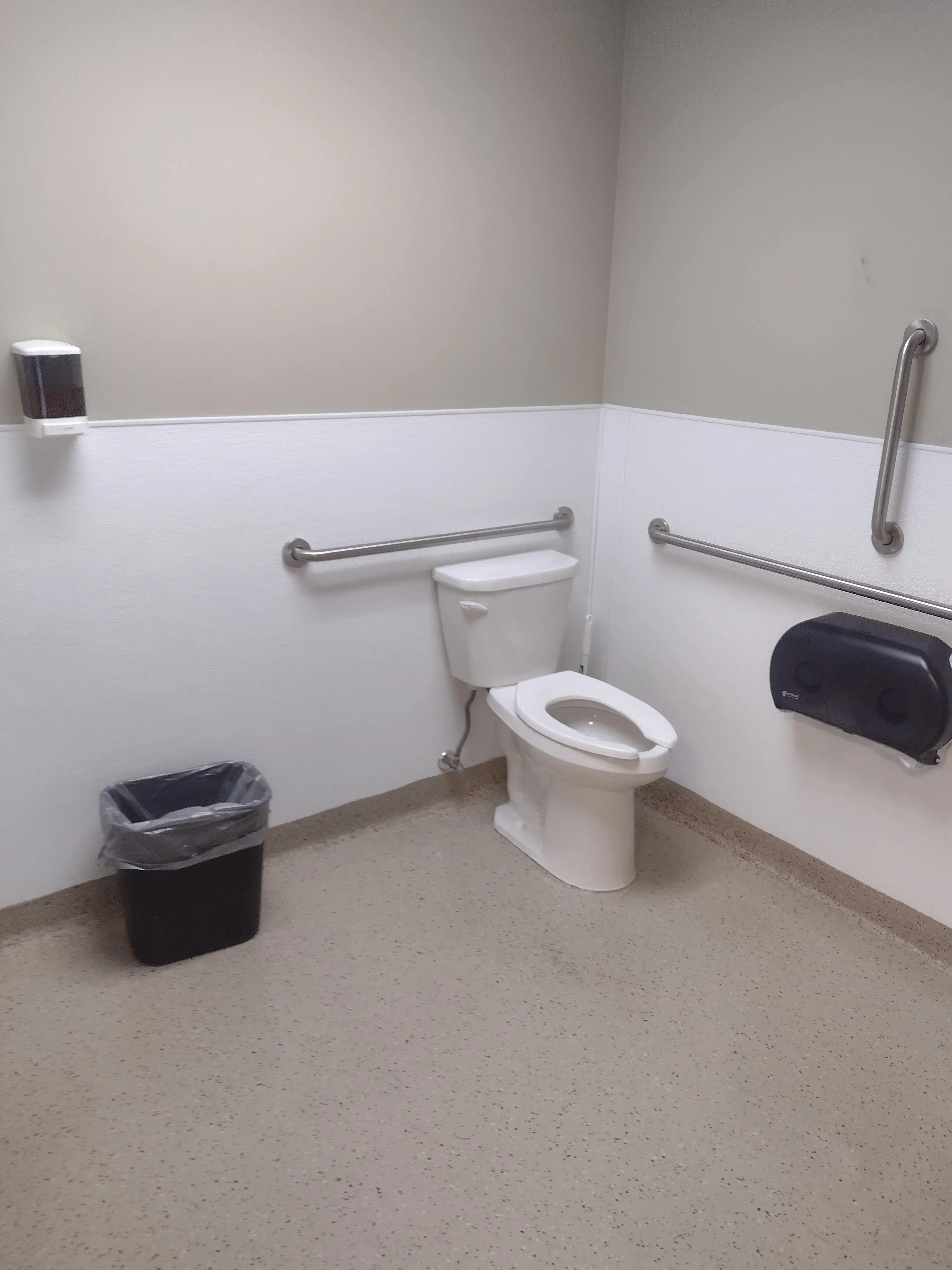 Roseville Laundry - Image 18