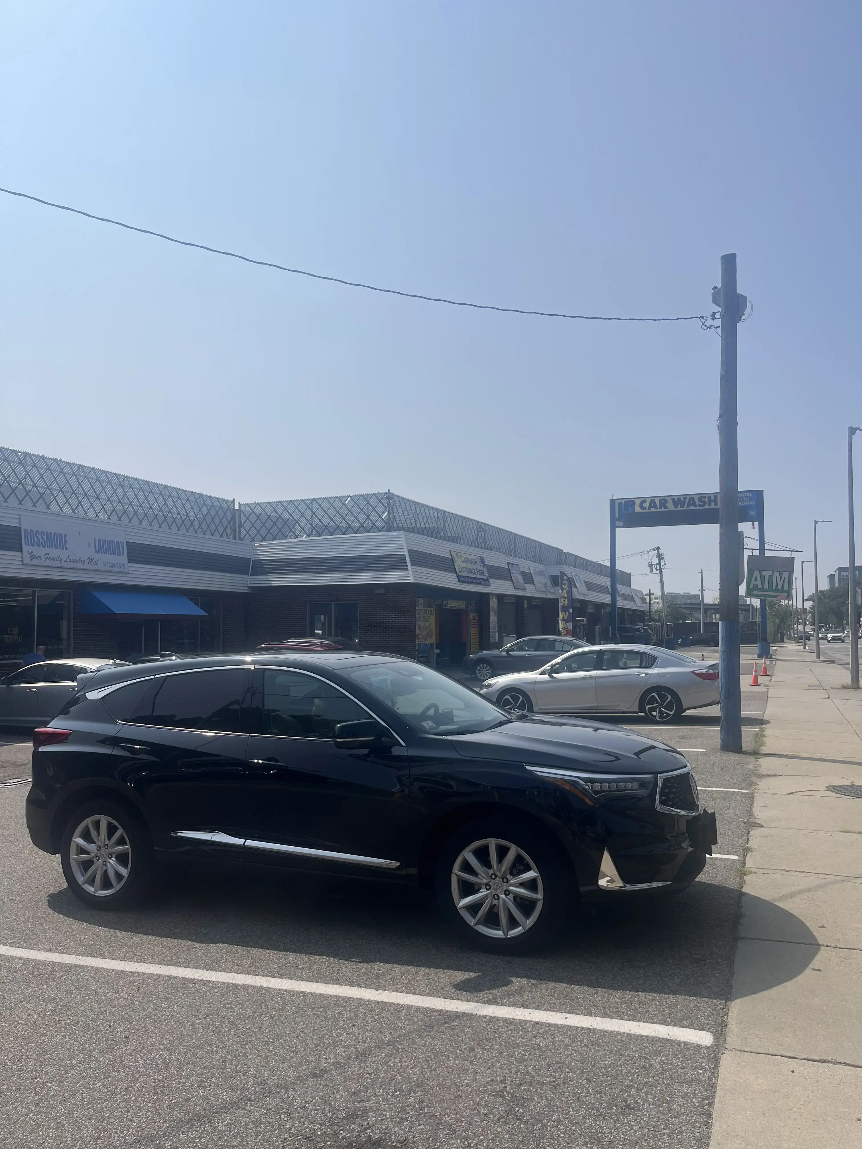 Rossmore Maytag Laundromat - Image 9
