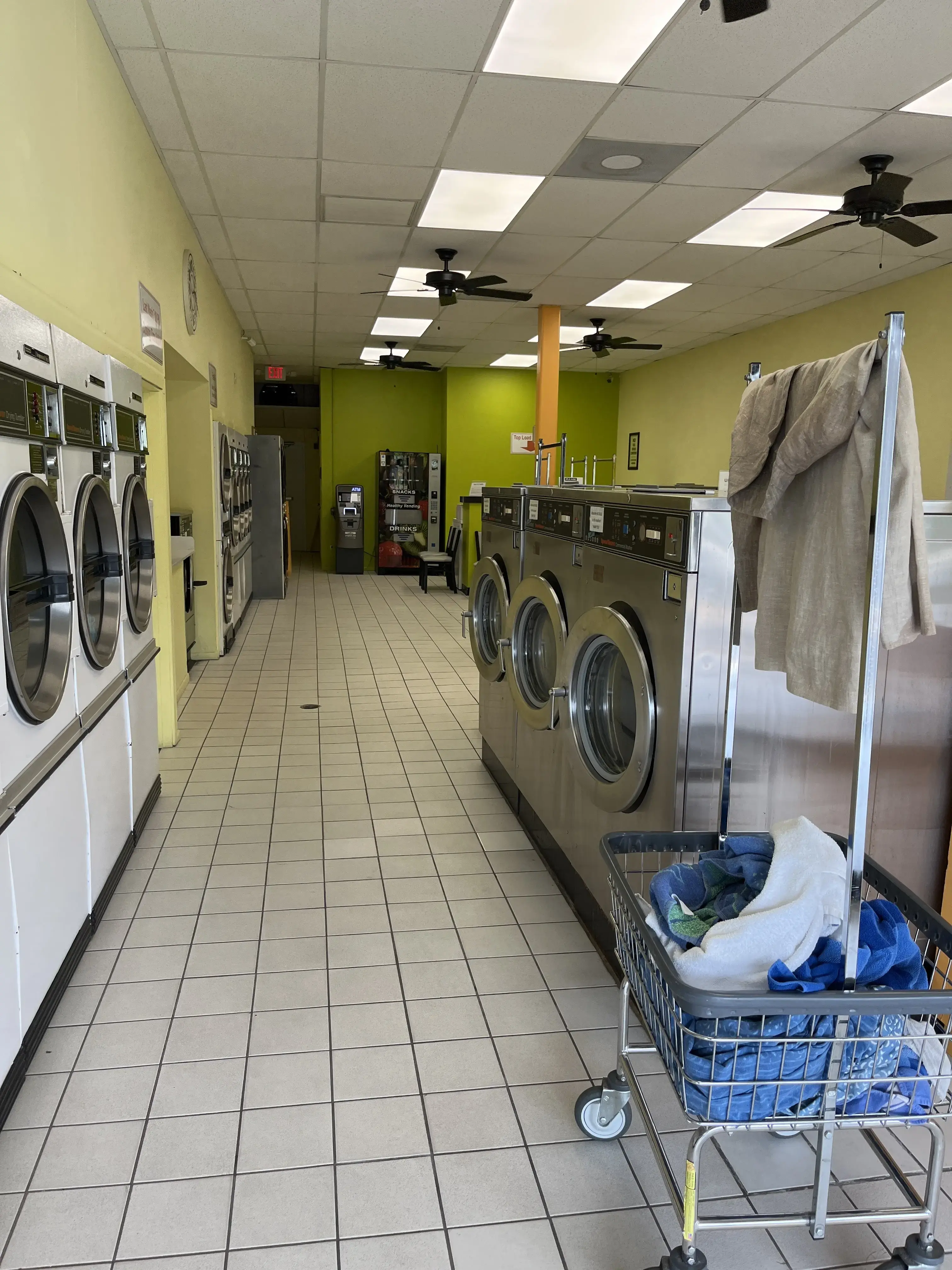 Rotonda Laundry Land thumbnail 2