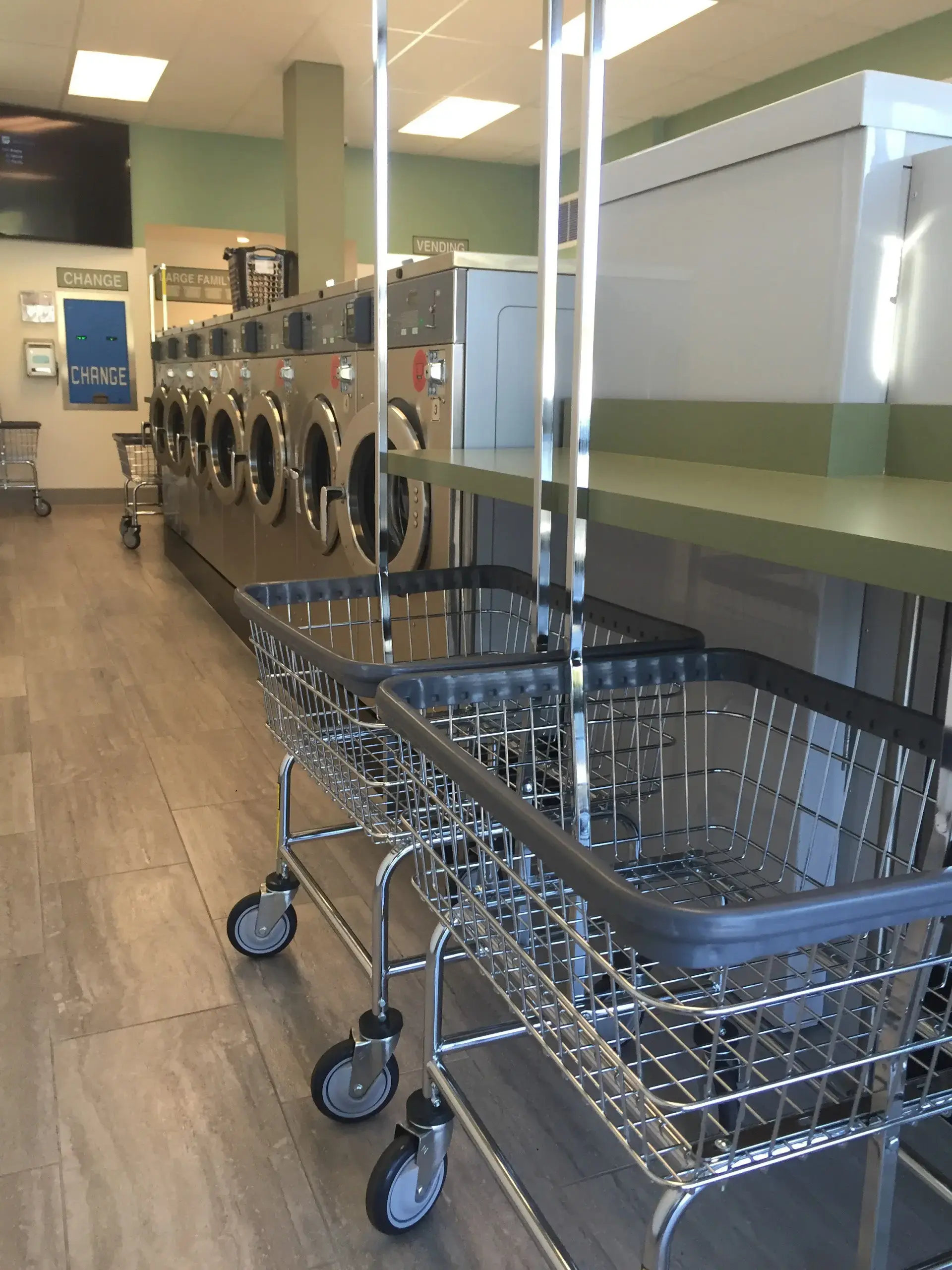 Route 33 Laundry - Image 4