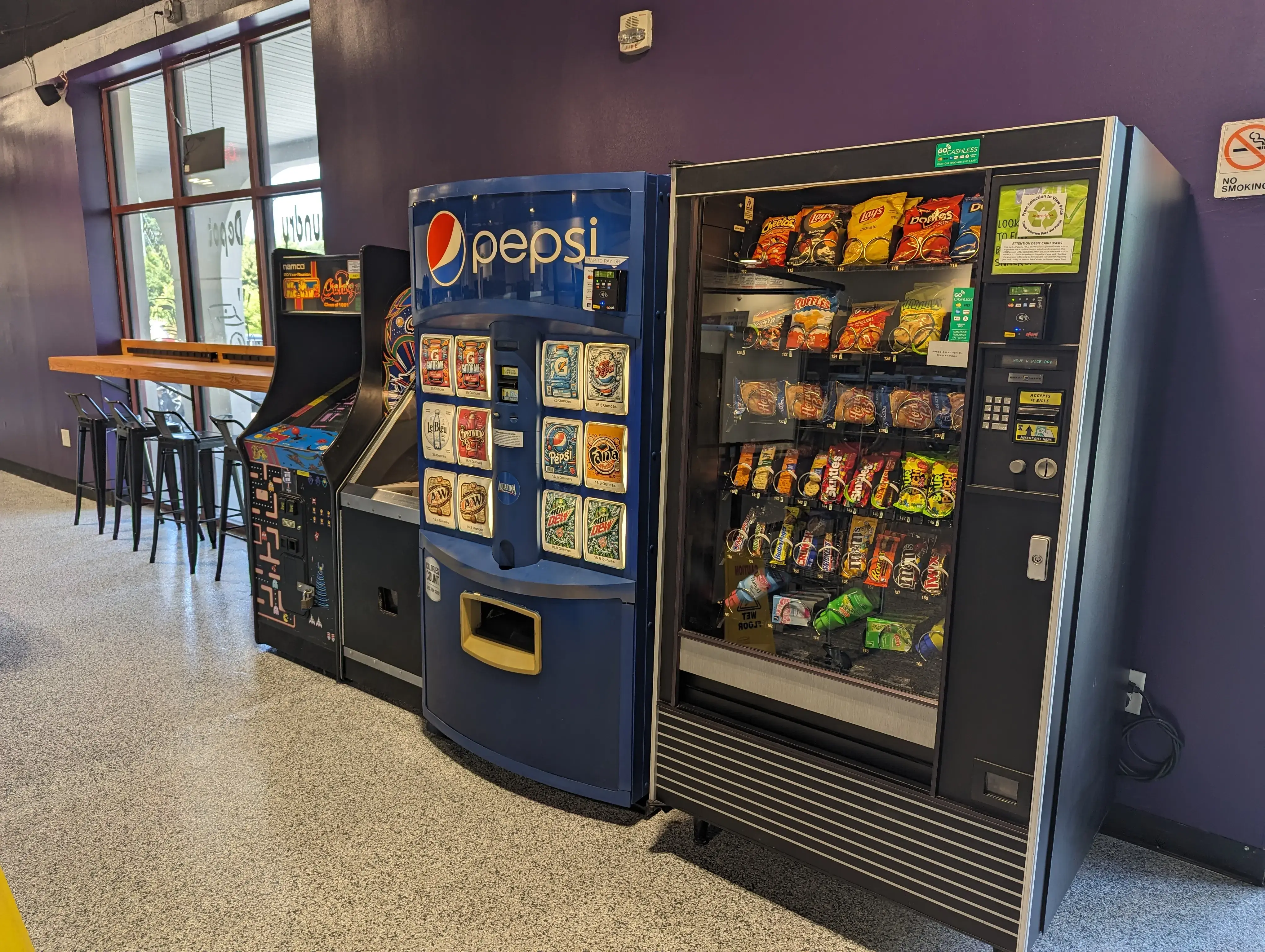 Royal Clean Laundromat - Image 3