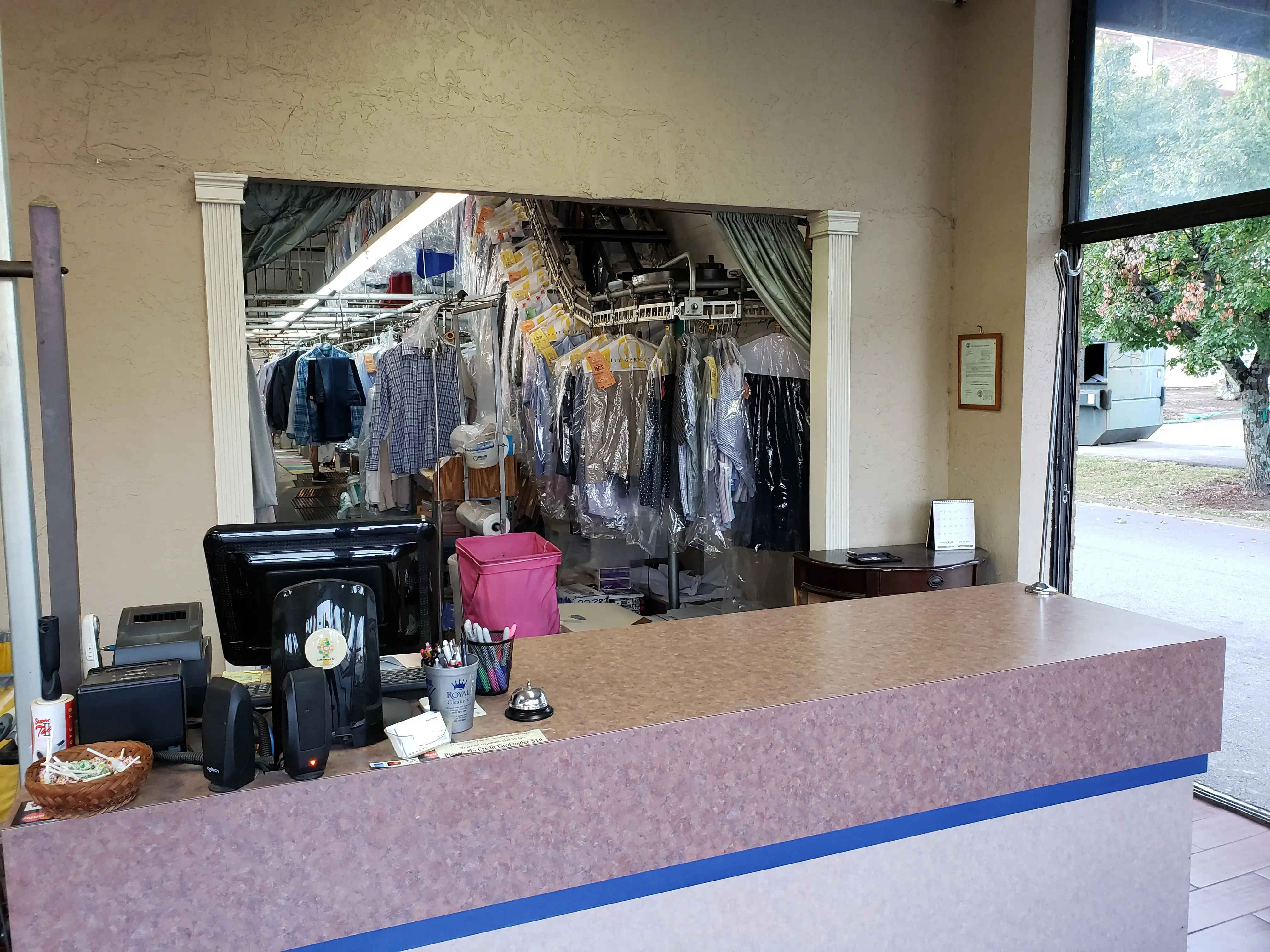Royal Cleaners - Image 5