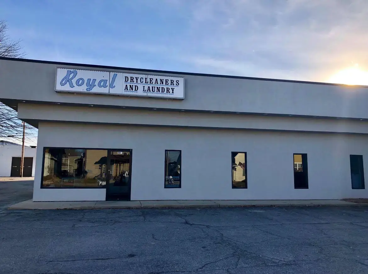 Royal Cleaners & Laundry - Image 2