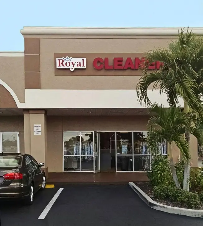Royal Cleaners - Lee Co. location