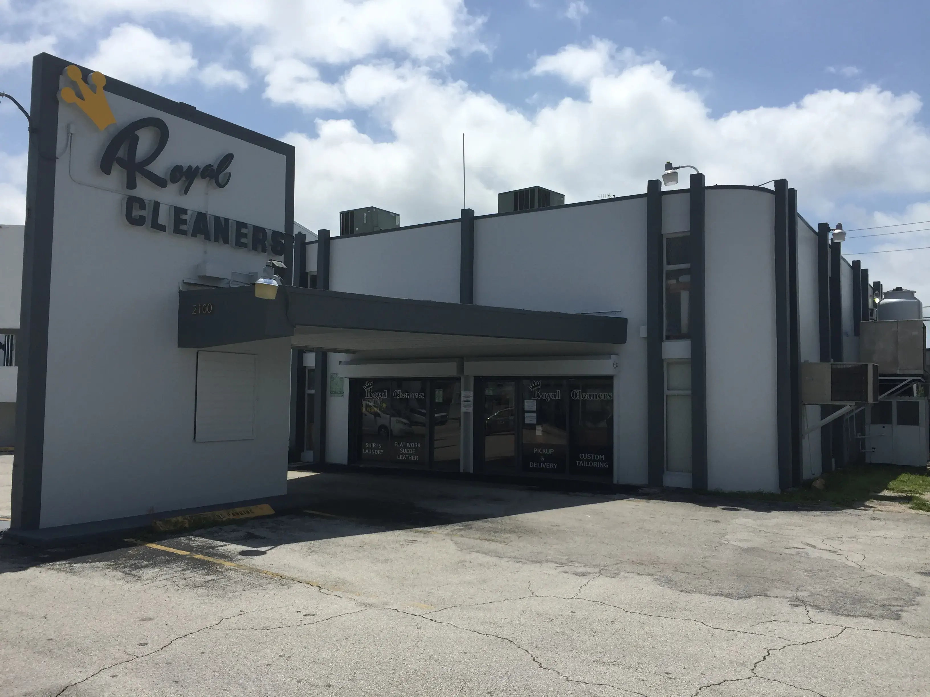 Royal Cleaners thumbnail 2