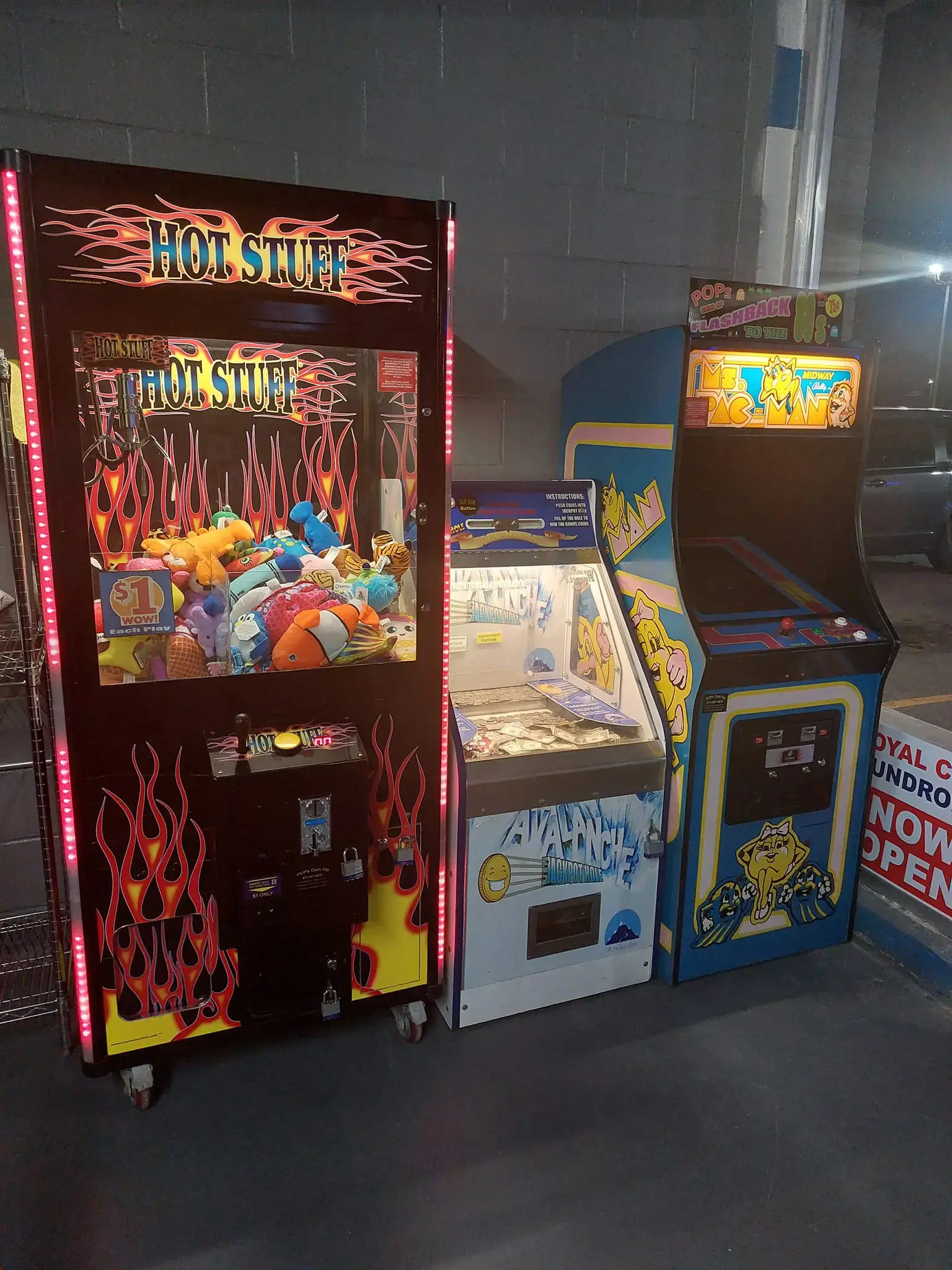 Royal Coin Laundromat - Image 3