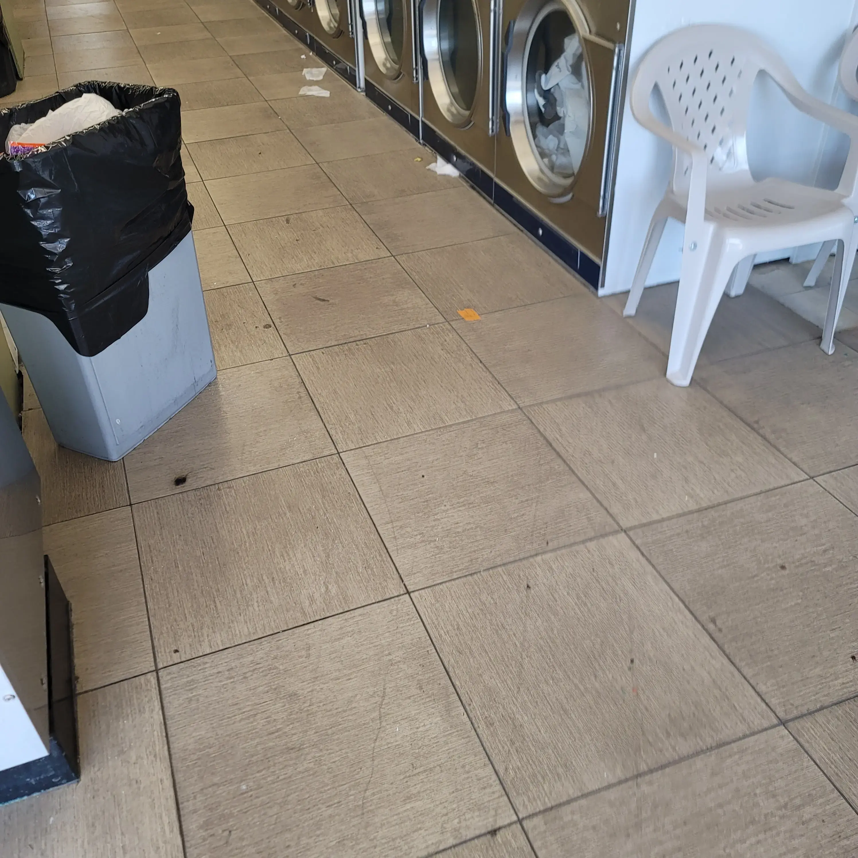 Royal Firehouse Laundry thumbnail 5