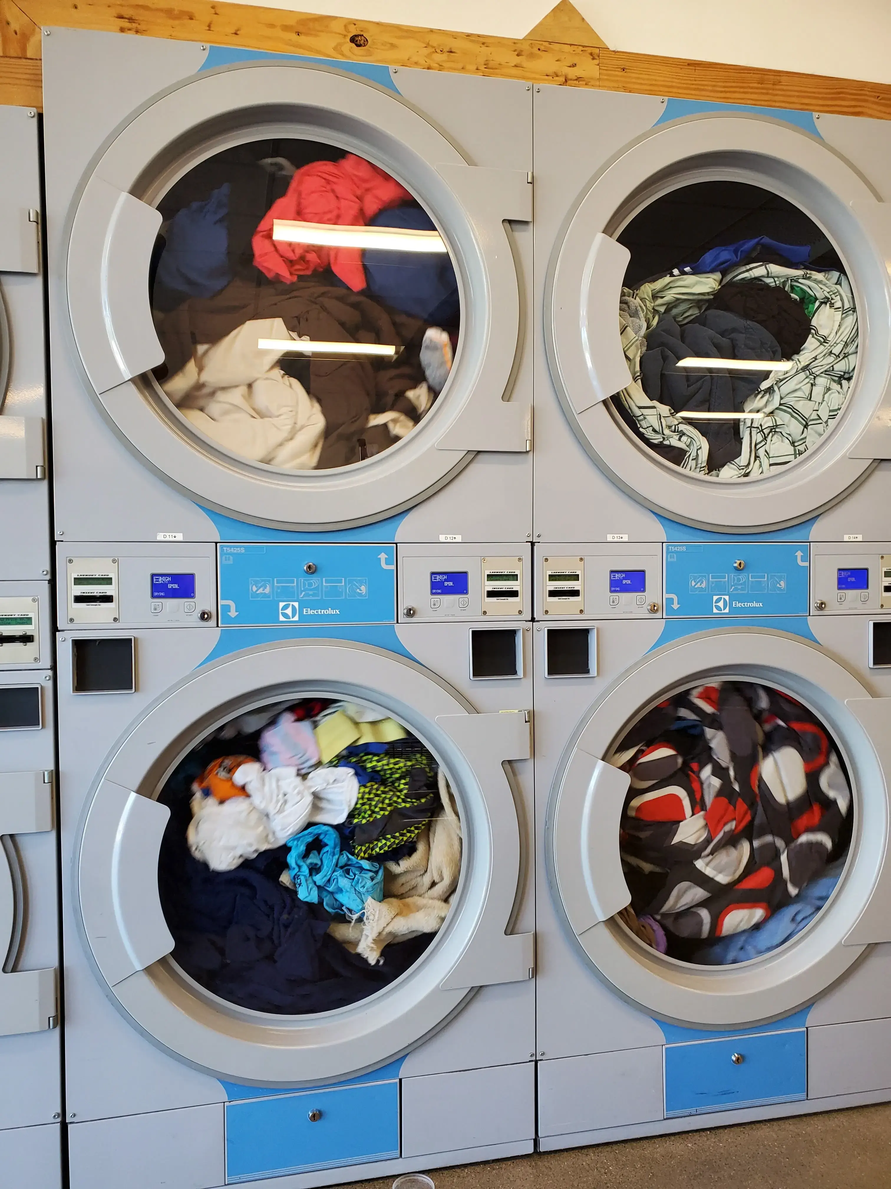 Royal Laundromat - Image 8