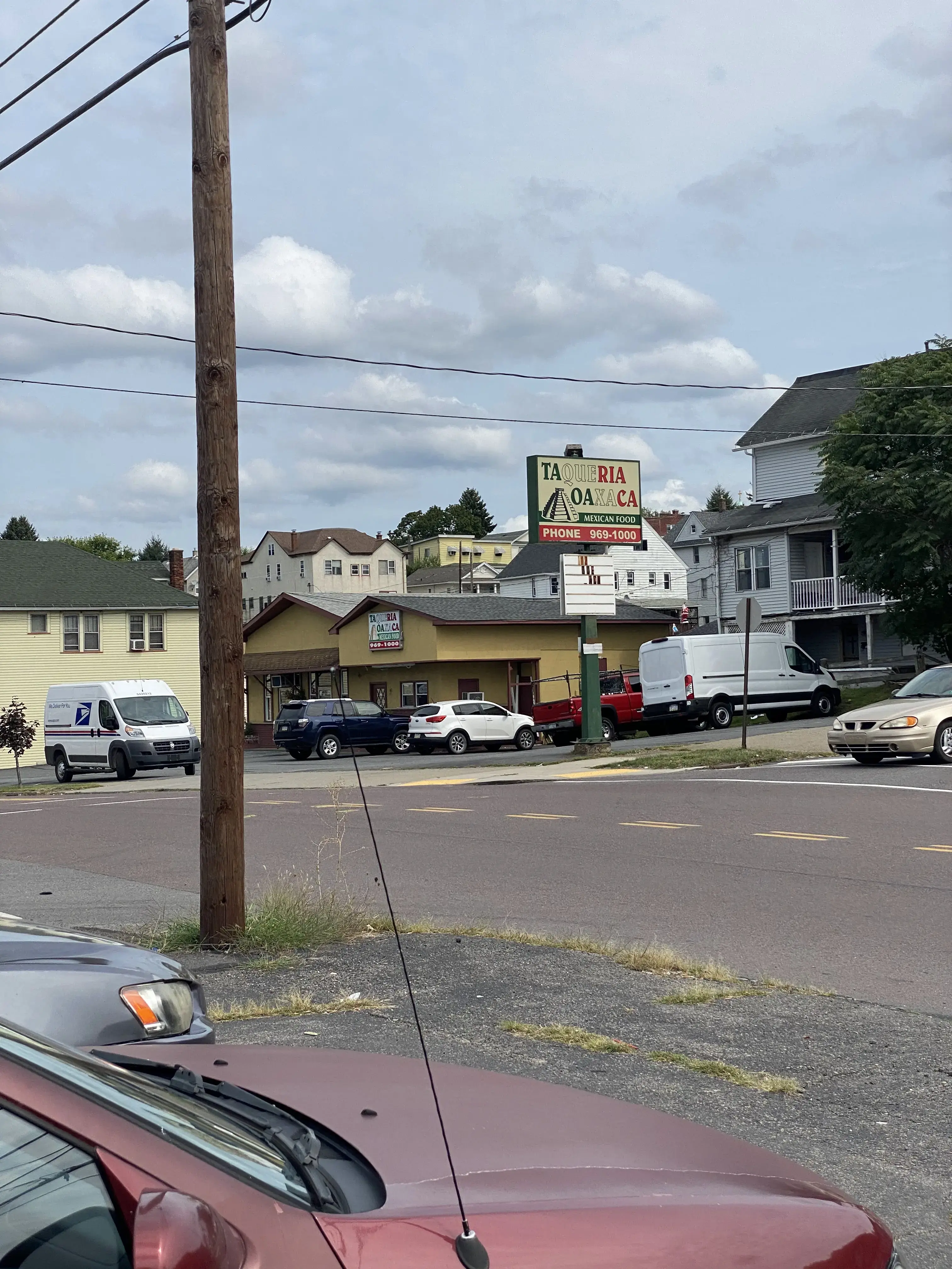 Royal Laundromat - Image 11