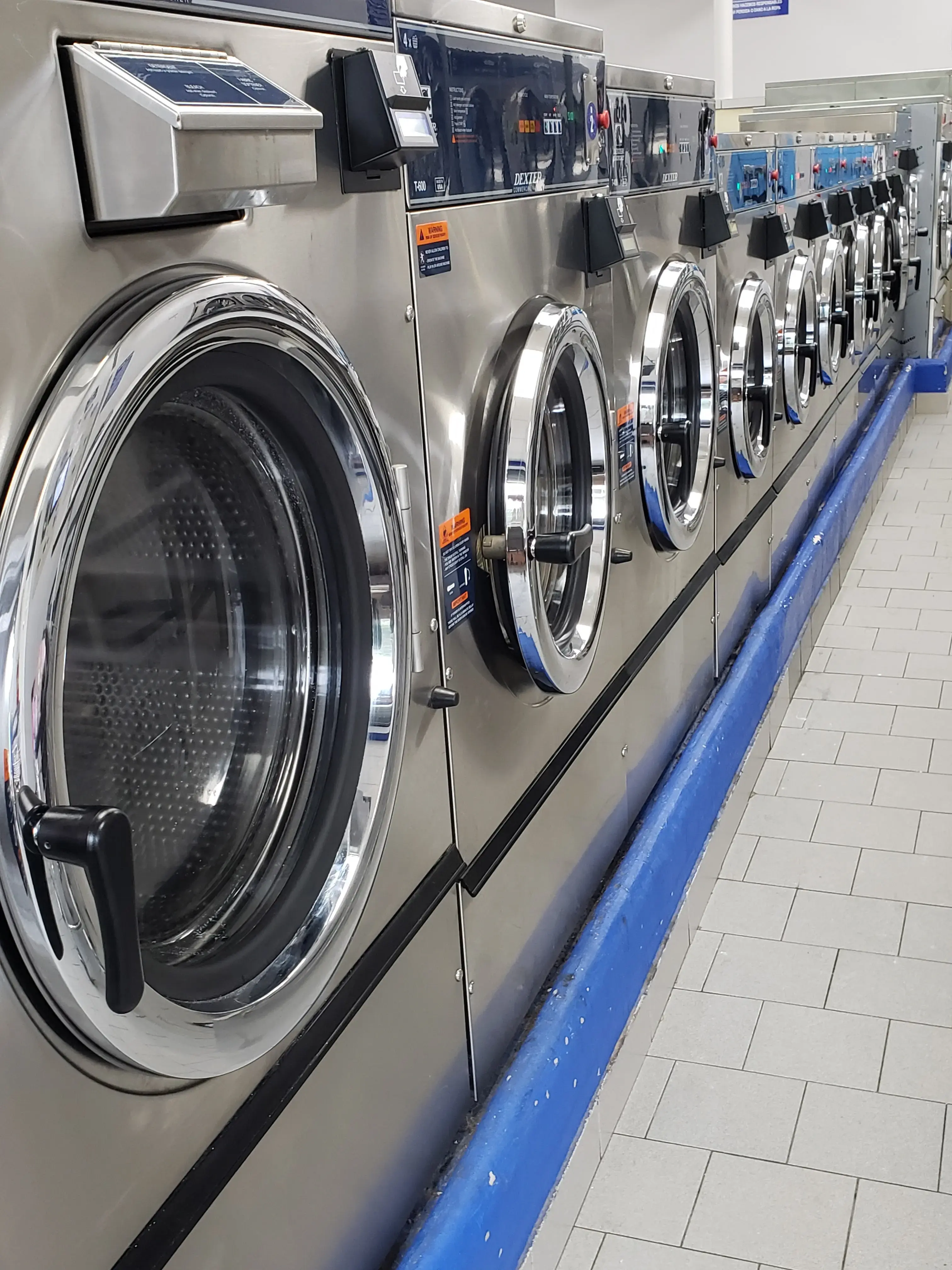 Royal Laundry thumbnail 4