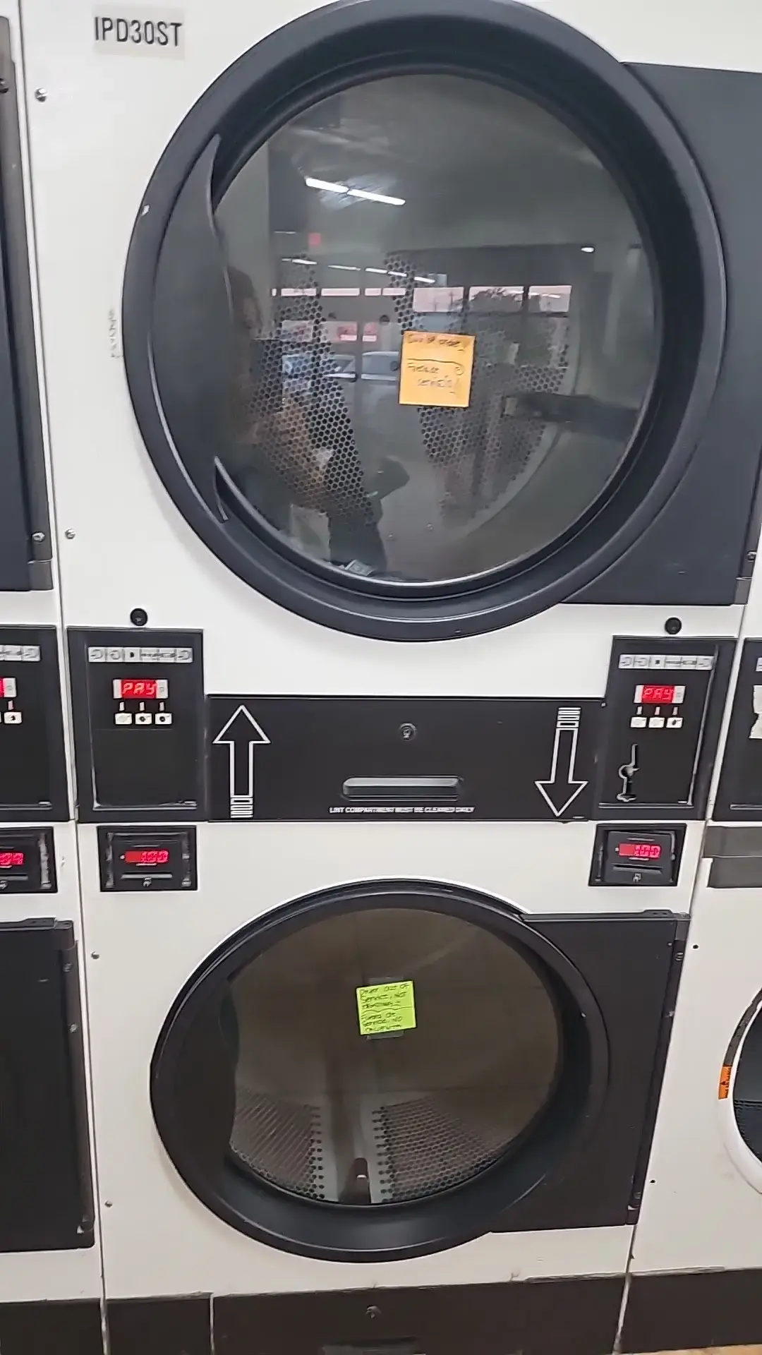 Royal Wash & Dry - Image 2