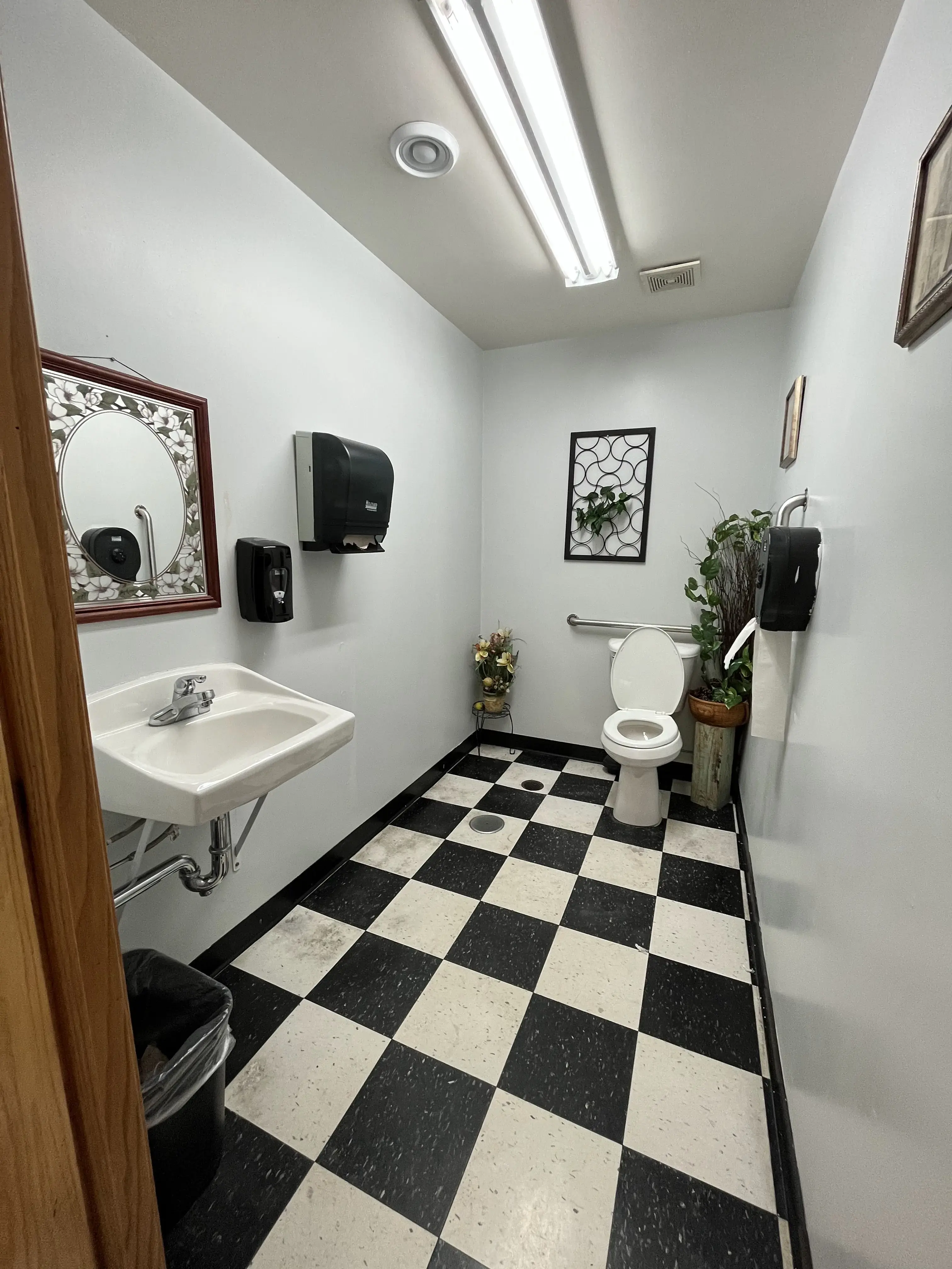 Royal Wash House thumbnail 3