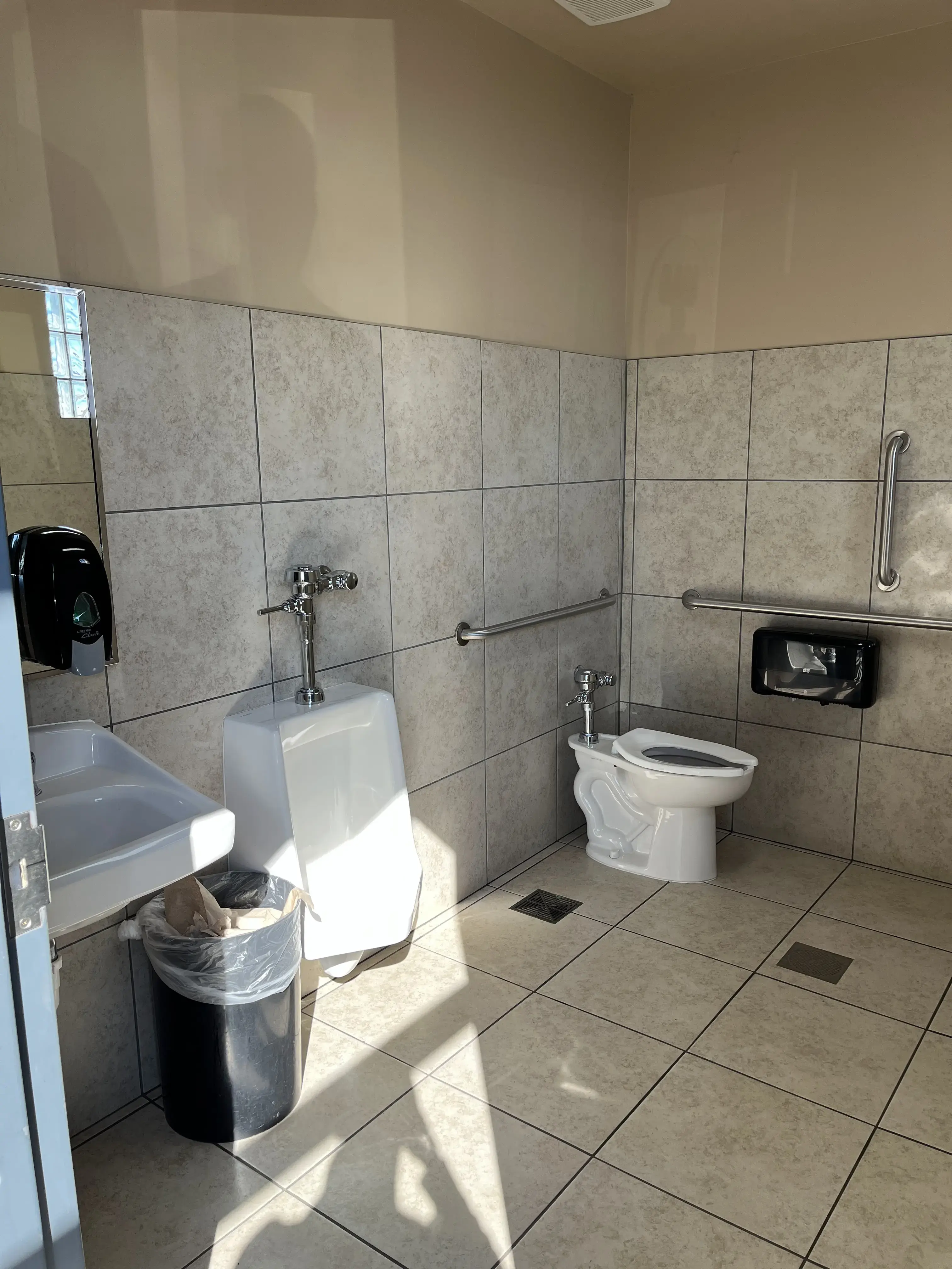 Royal Wash House thumbnail 10