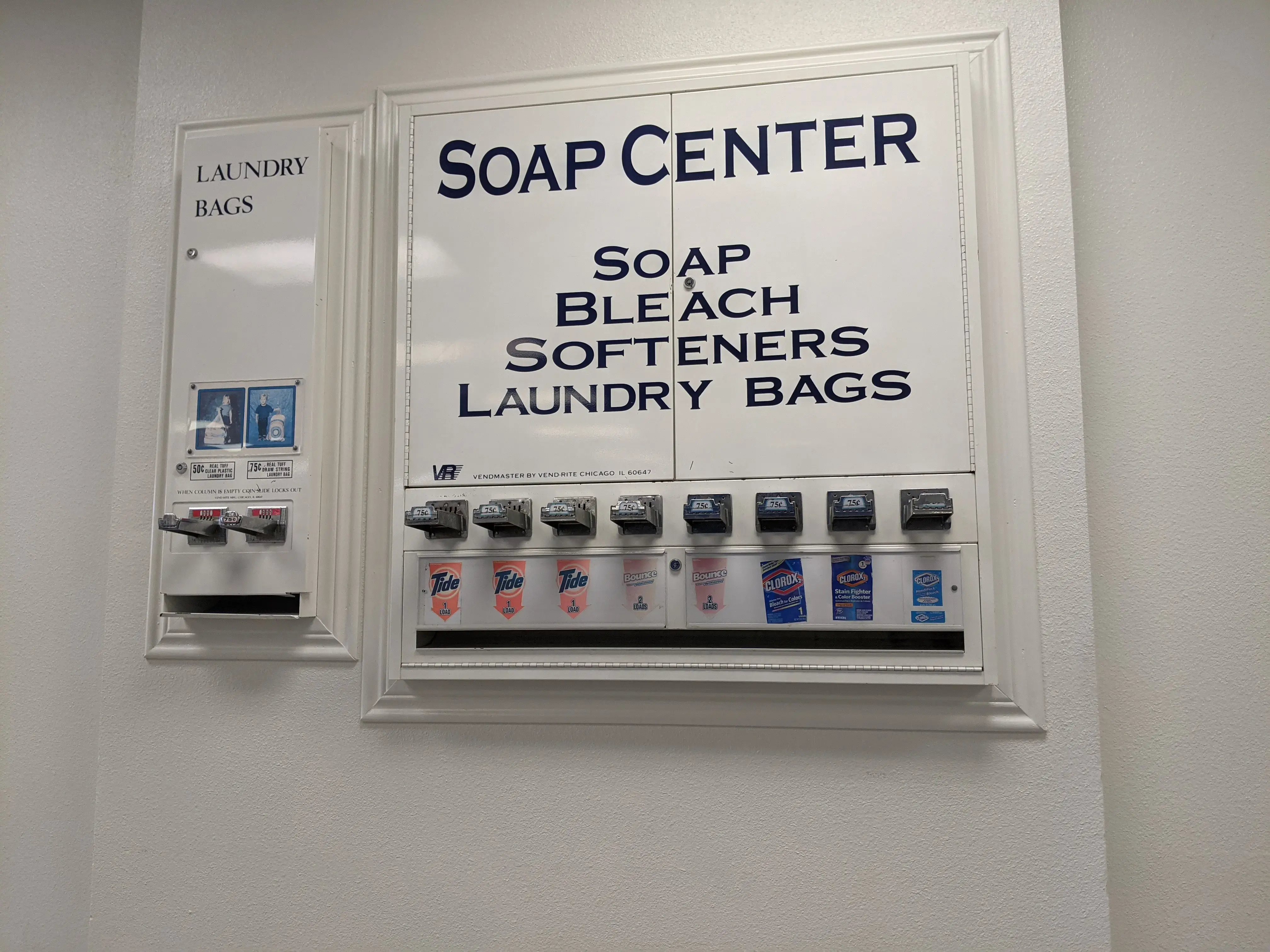 Roy's Wash-N-Dry - Image 17