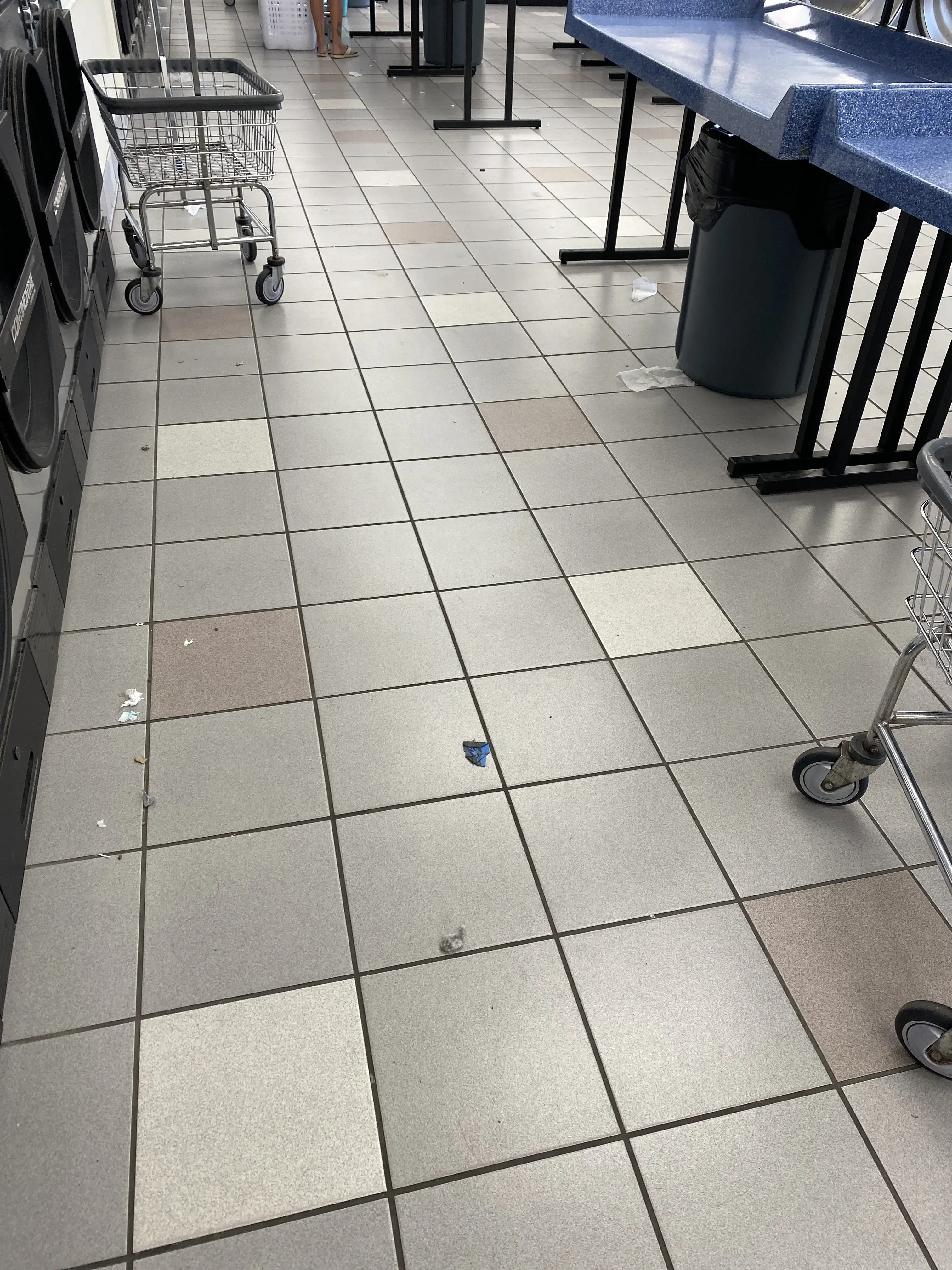 Roy's Wash-N-Dry thumbnail 2