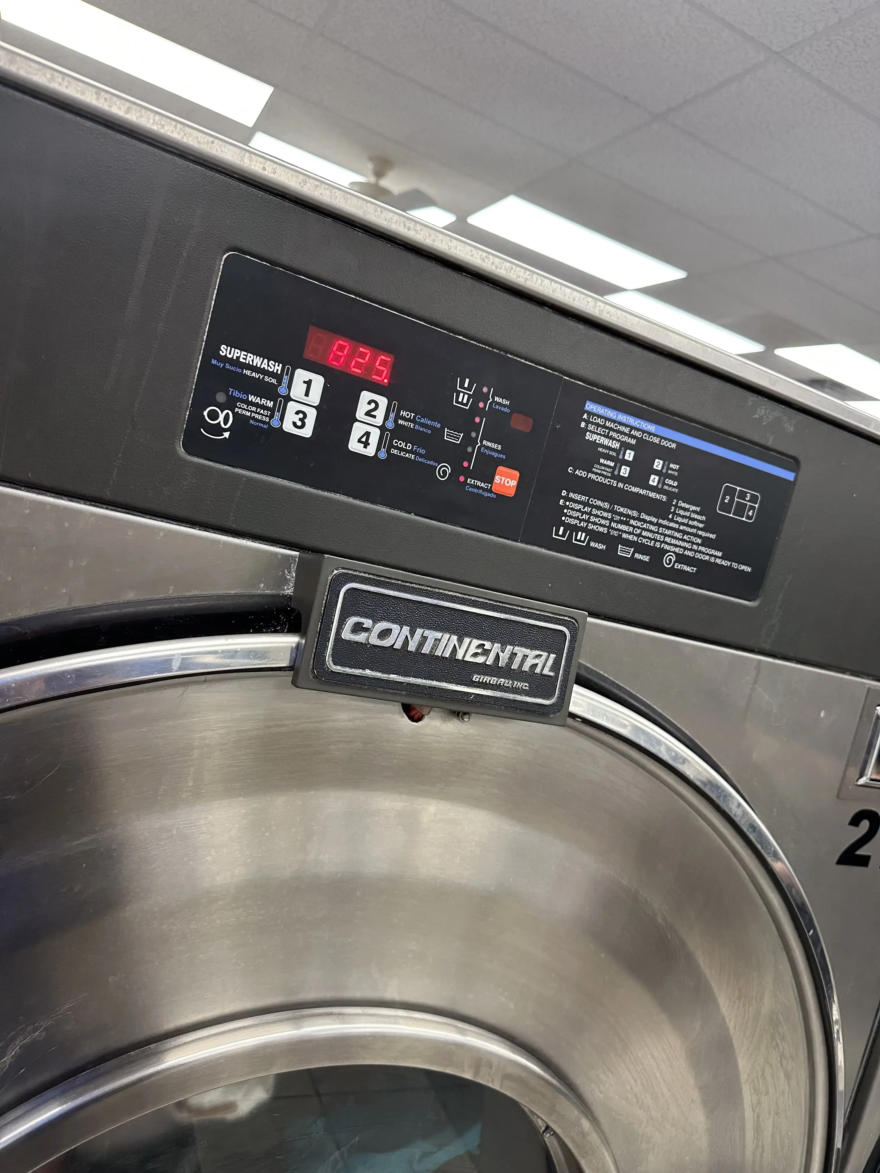 Roy's Wash-N-Dry - Image 15