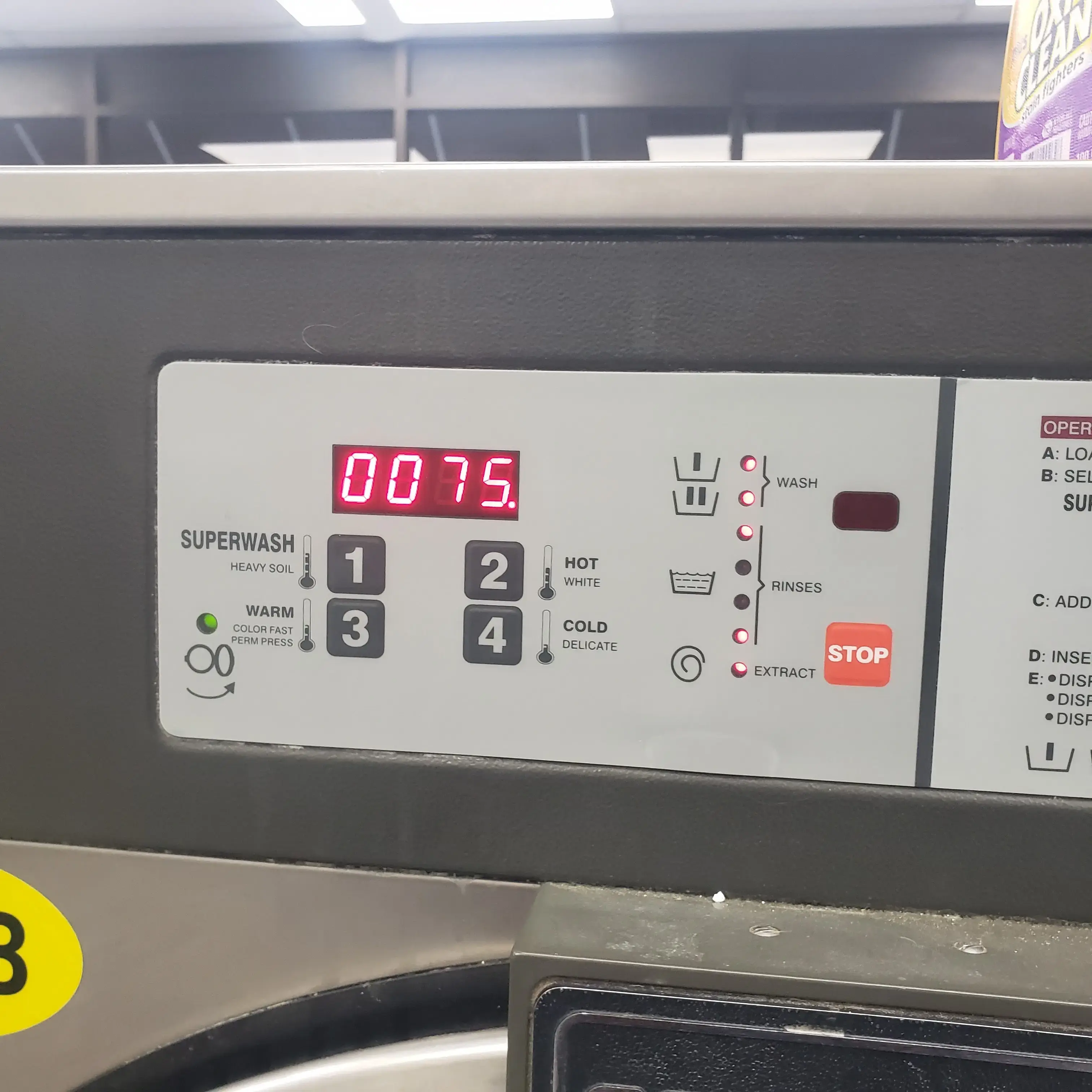 Roy's Wash N Dry - Image 17