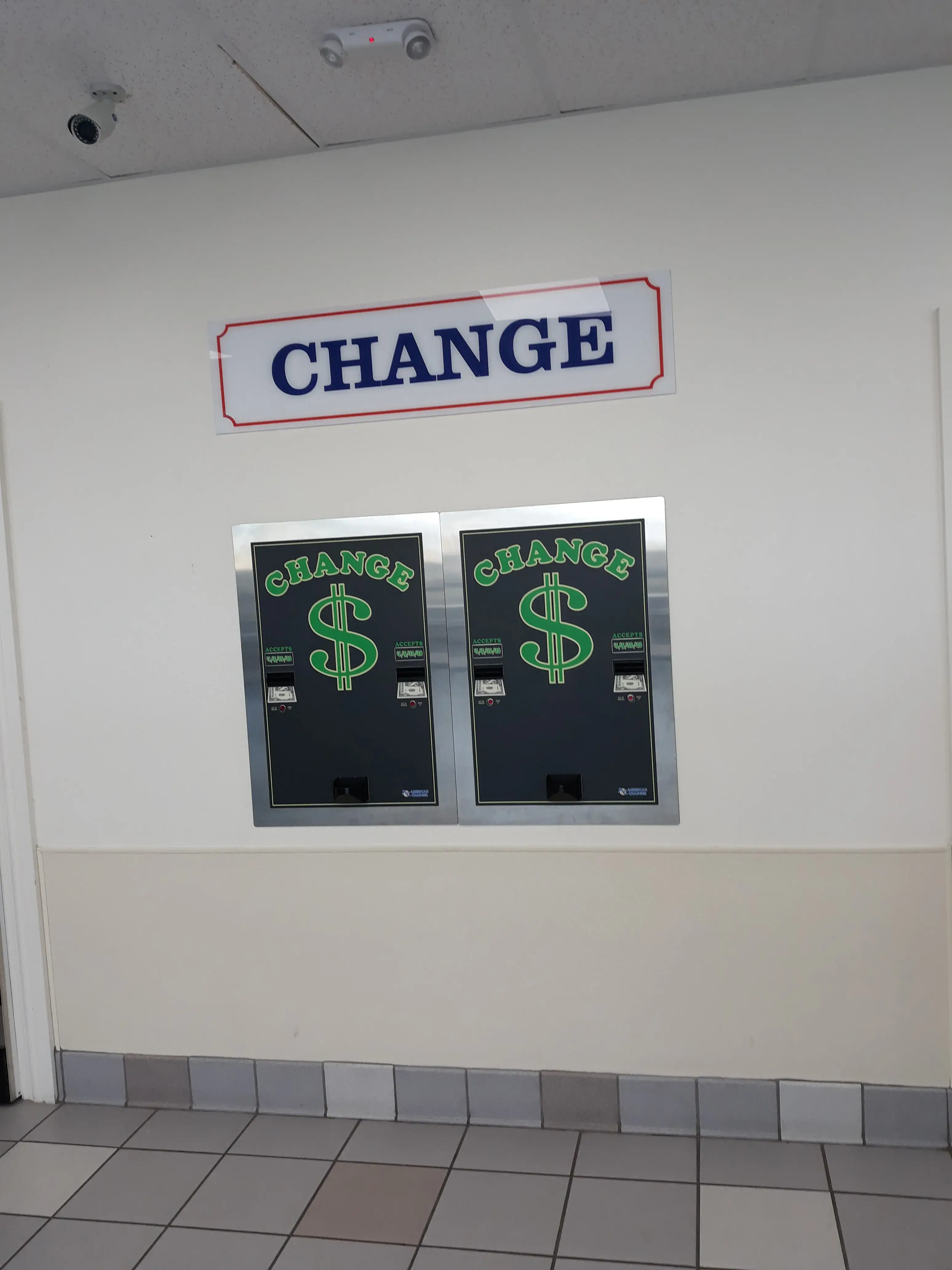 Roy's Wash N Dry - Image 7