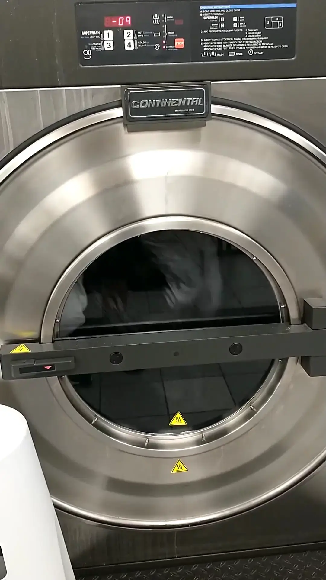 Roy's Wash-N-Dry - Image 14