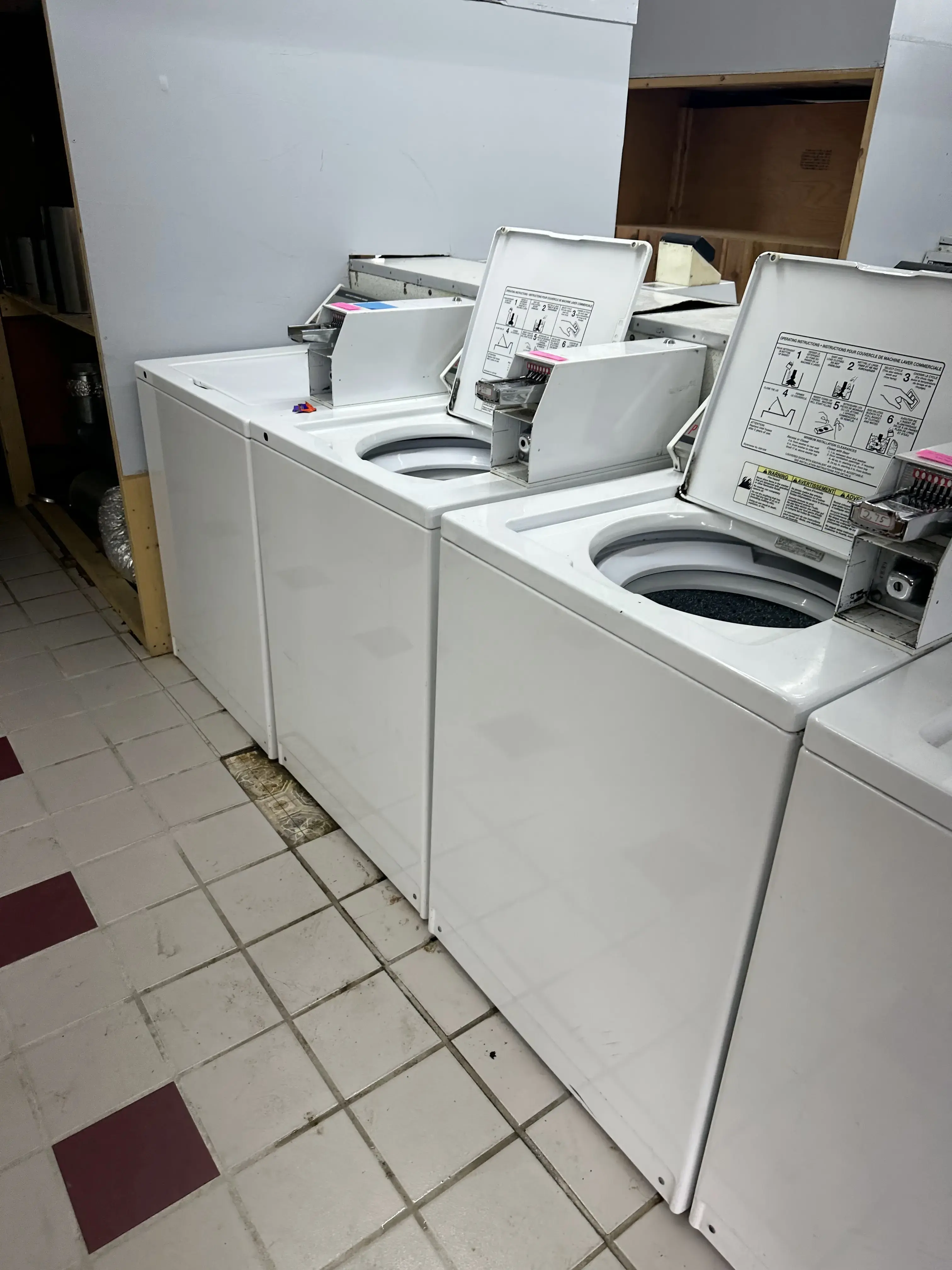 Rub-A-Dub-Dub Laundromat - Image 4