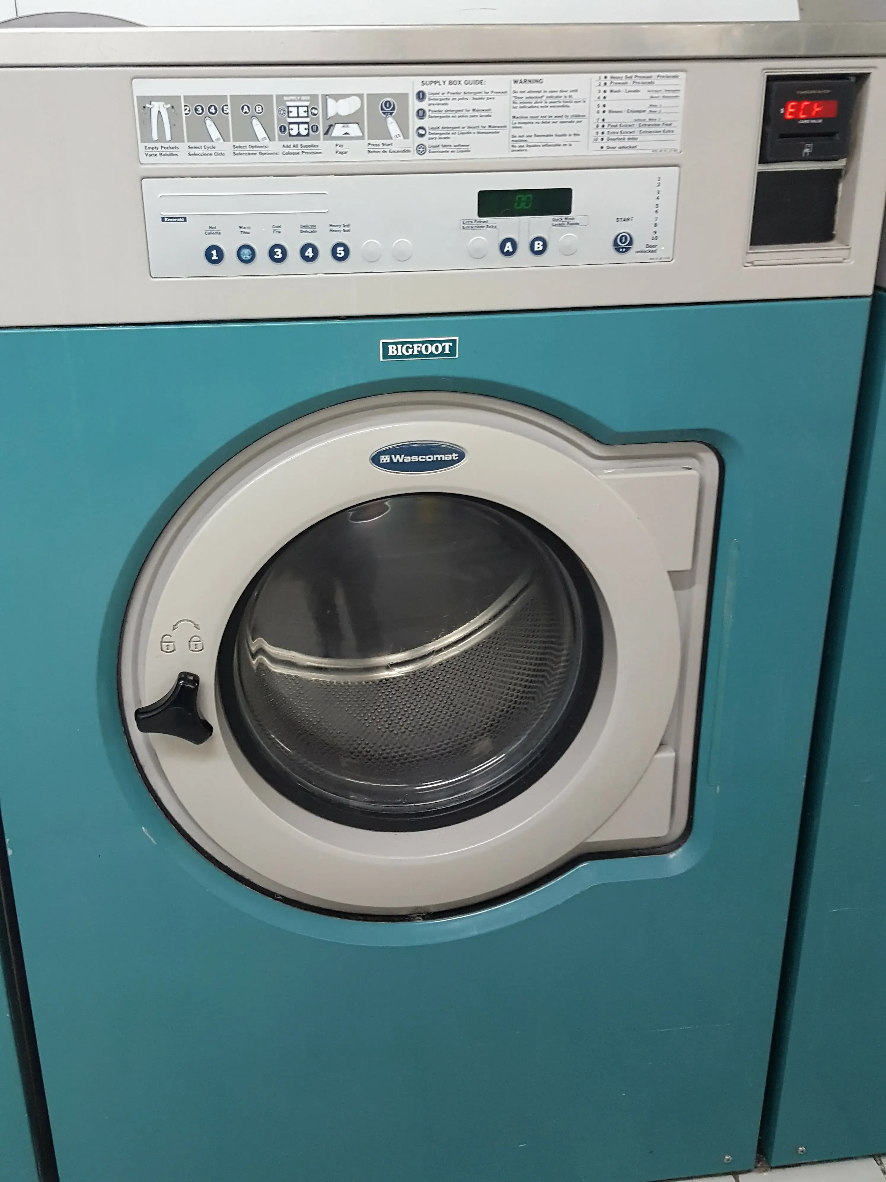 Rub-A-Dub Self-Service Laundry thumbnail 13