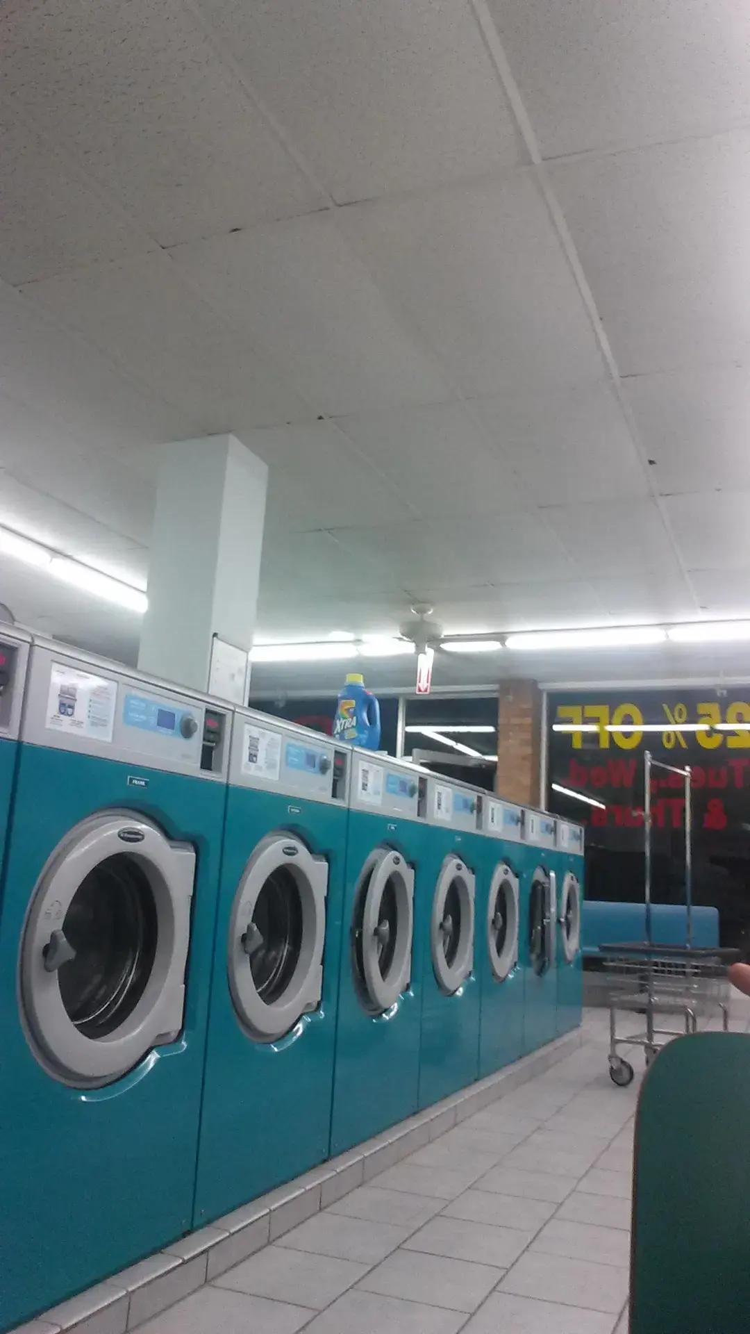Rub-A-Dub Self-Service Laundry - Image 17