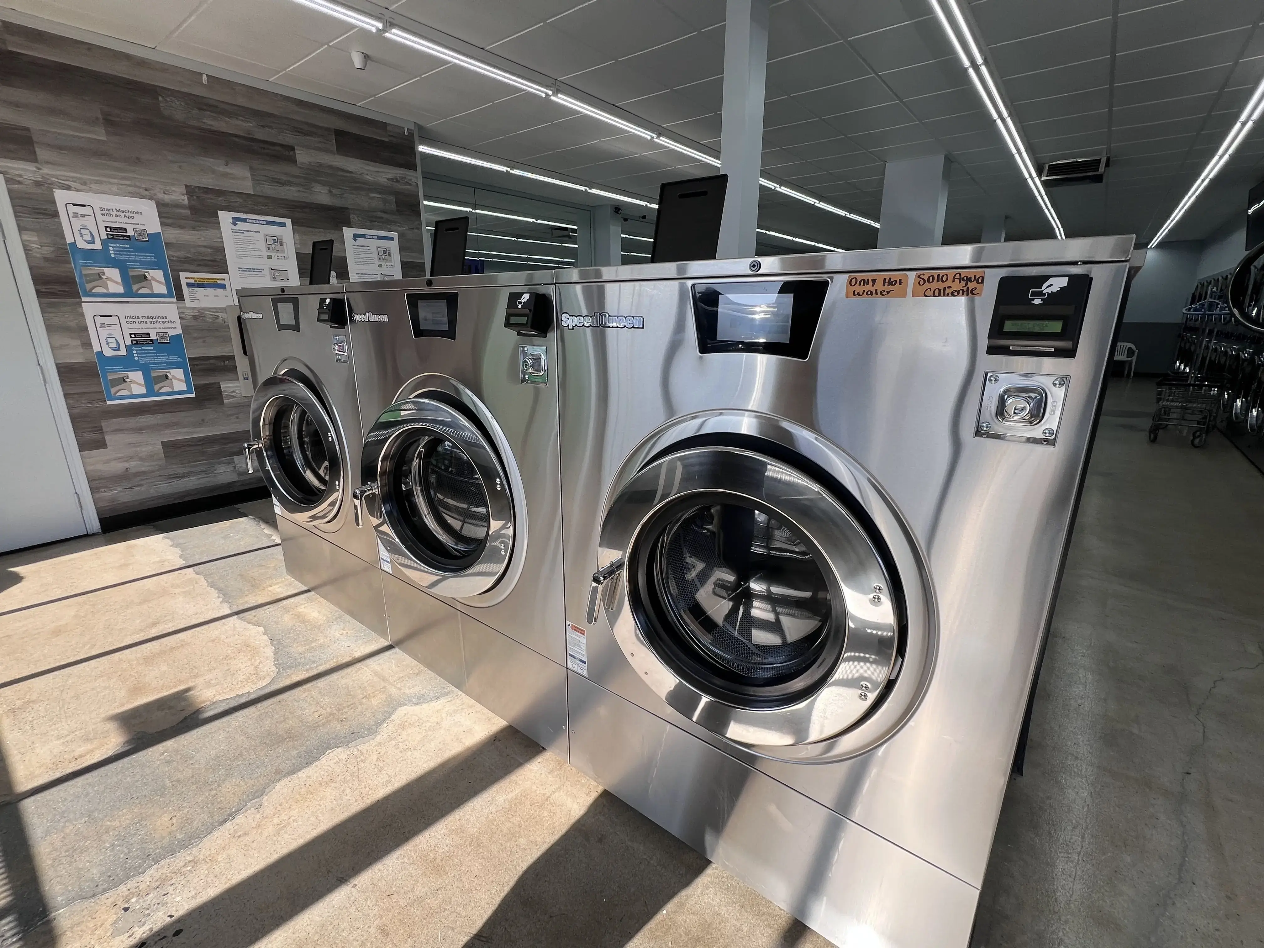 Rubi's Laundry thumbnail 8