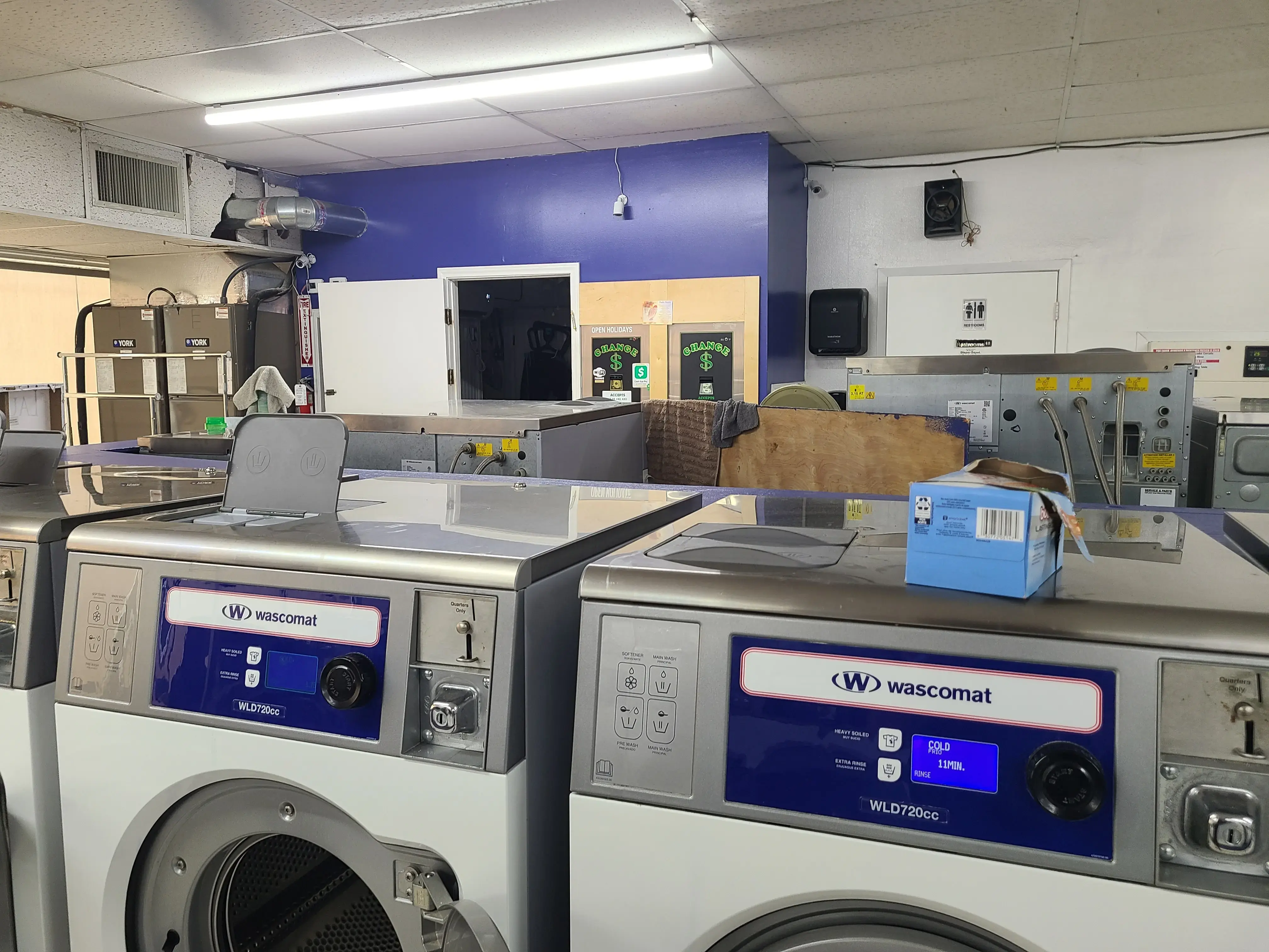 Rudy's Laundromat - Image 1