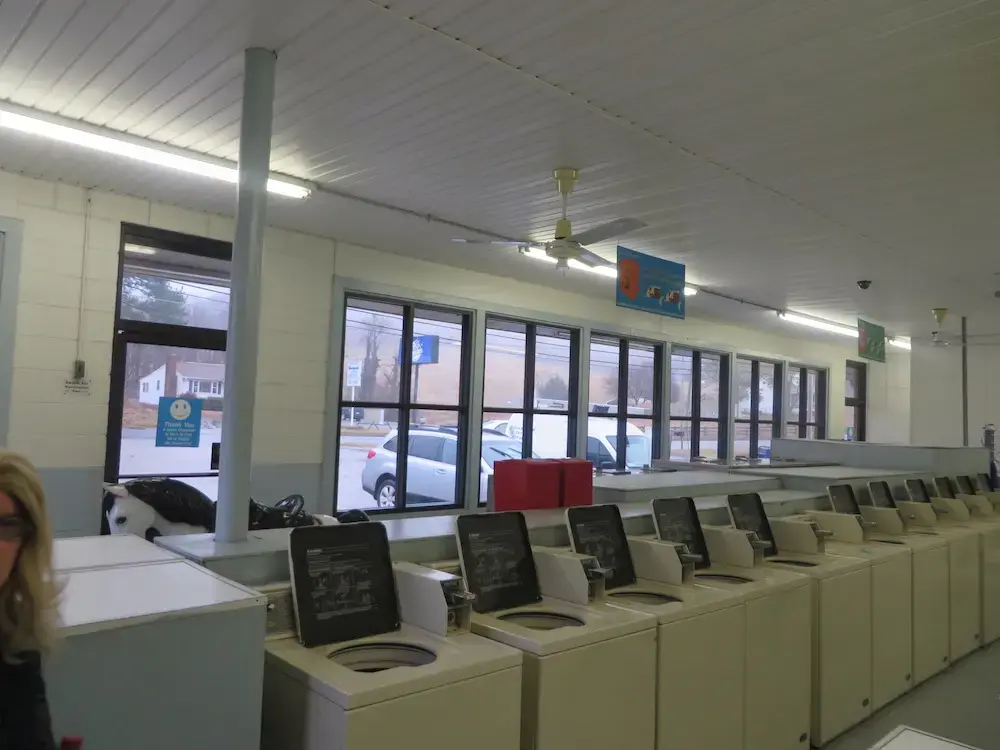 Rustburg Coin Laundry thumbnail 5