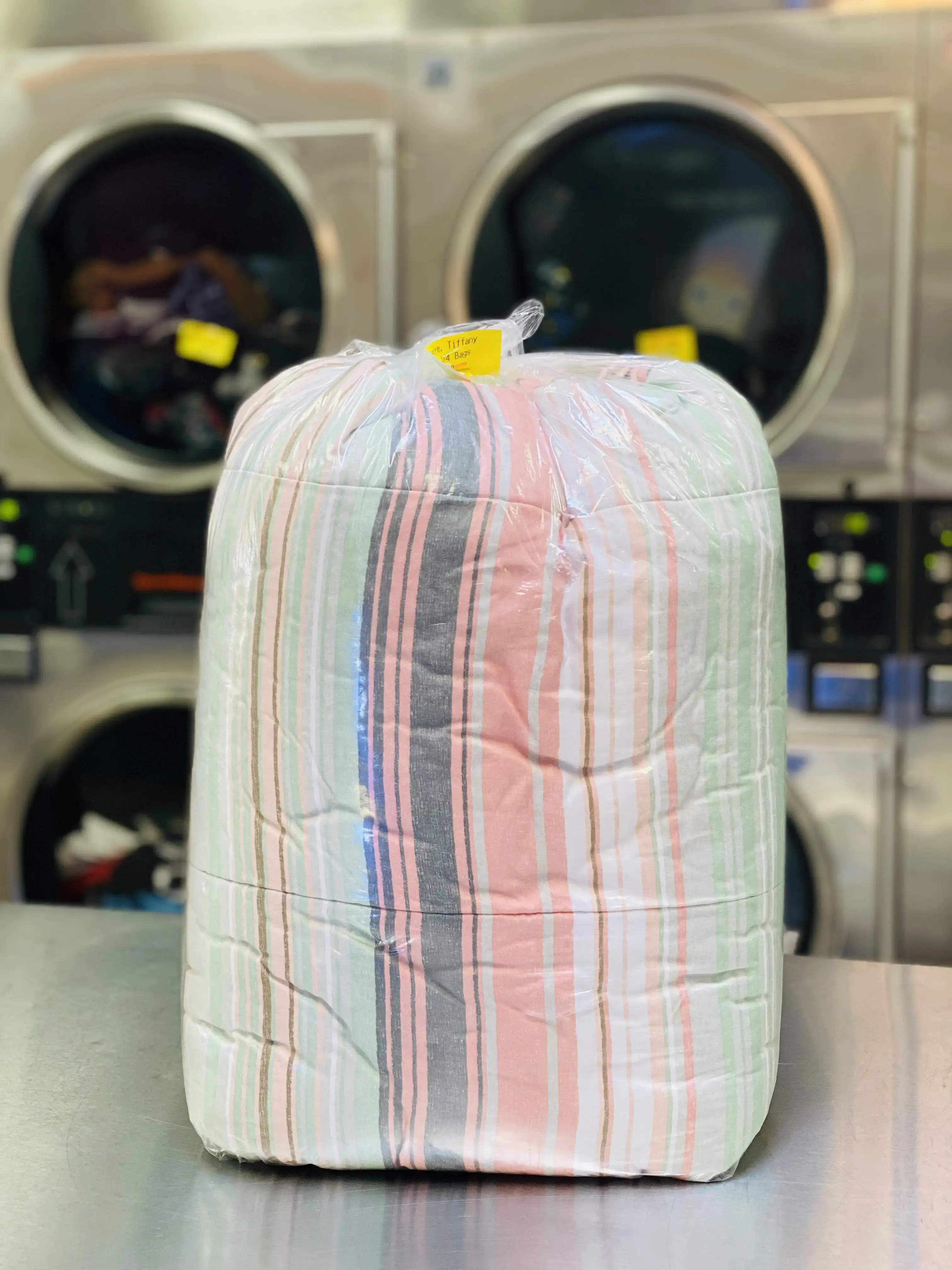 Ryanna Laundromat - Image 16