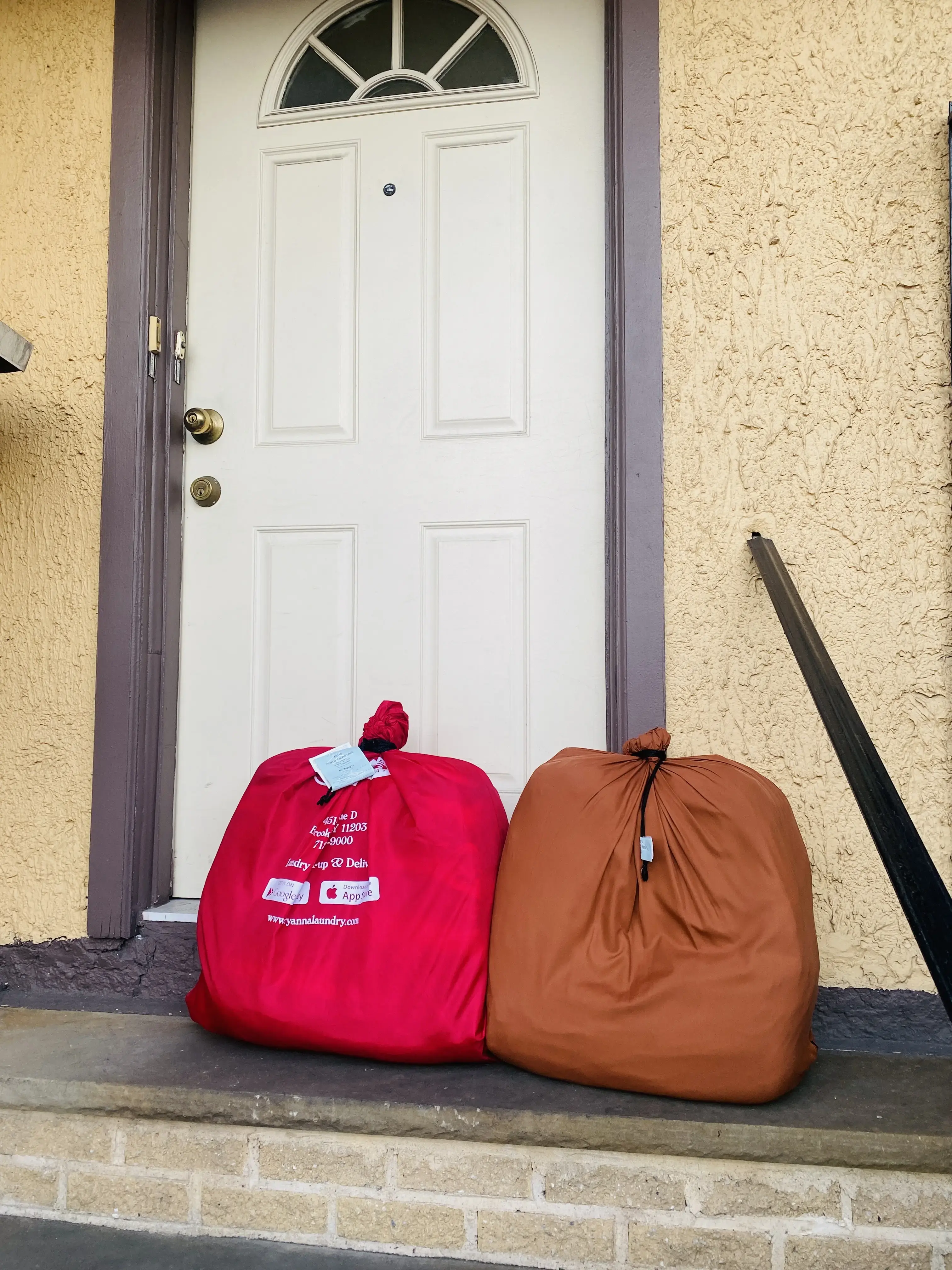 Ryanna Laundromat - Image 5